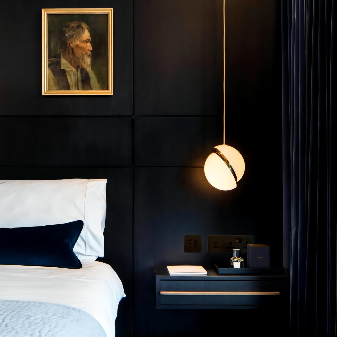 Crescent Opalen Bol Hanglamp