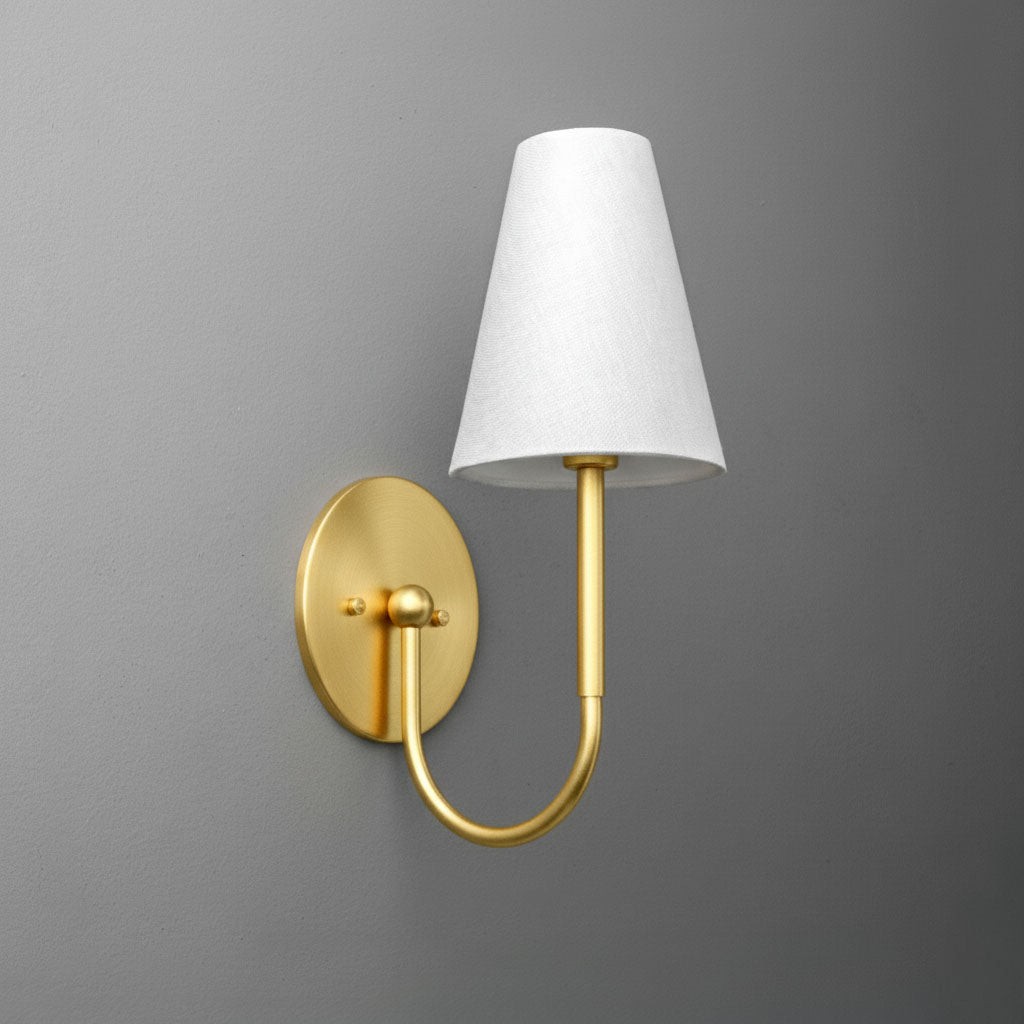 Curva Metal Collection Traditionele Wandlamp - Messing Afwerking met Kap HL1761