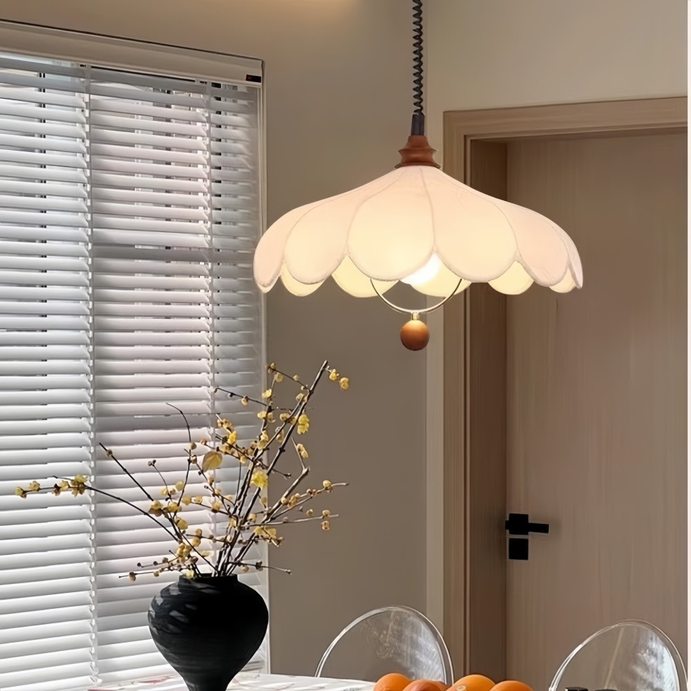 Hanglamp met stoffen bloemen - Frans bloemblaadjesontwerp voor gangpad HL1320