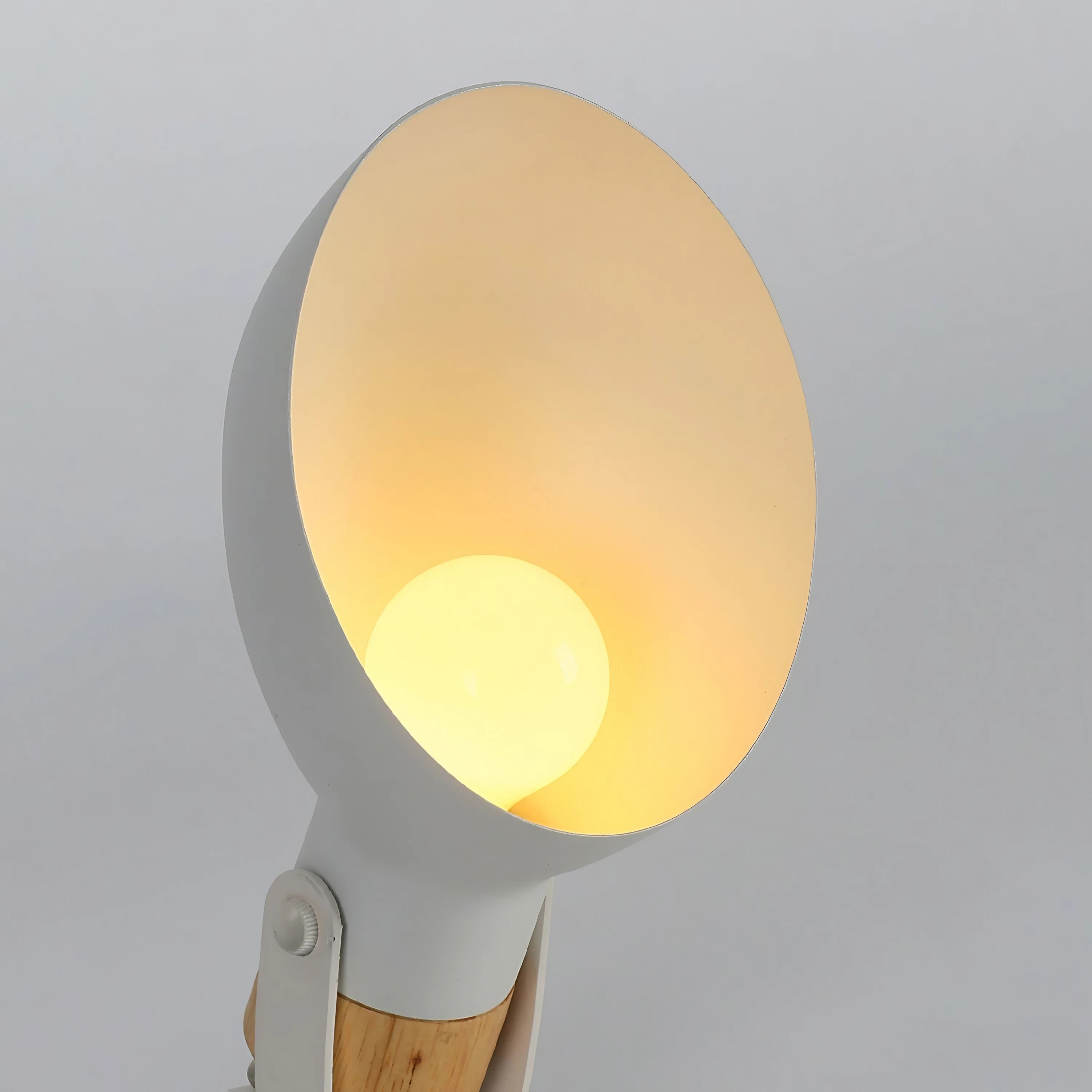 Scandinavische draaibare metalen houten wandlamp HL74
