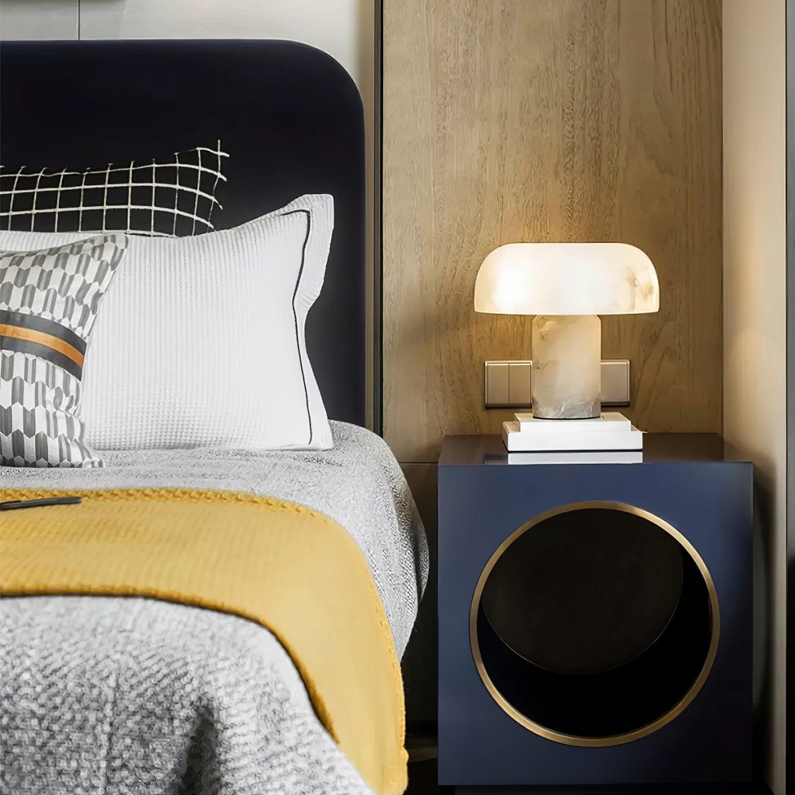 Creatieve minimalistische luxe albasten tafellamp voor slaapkamer HL677