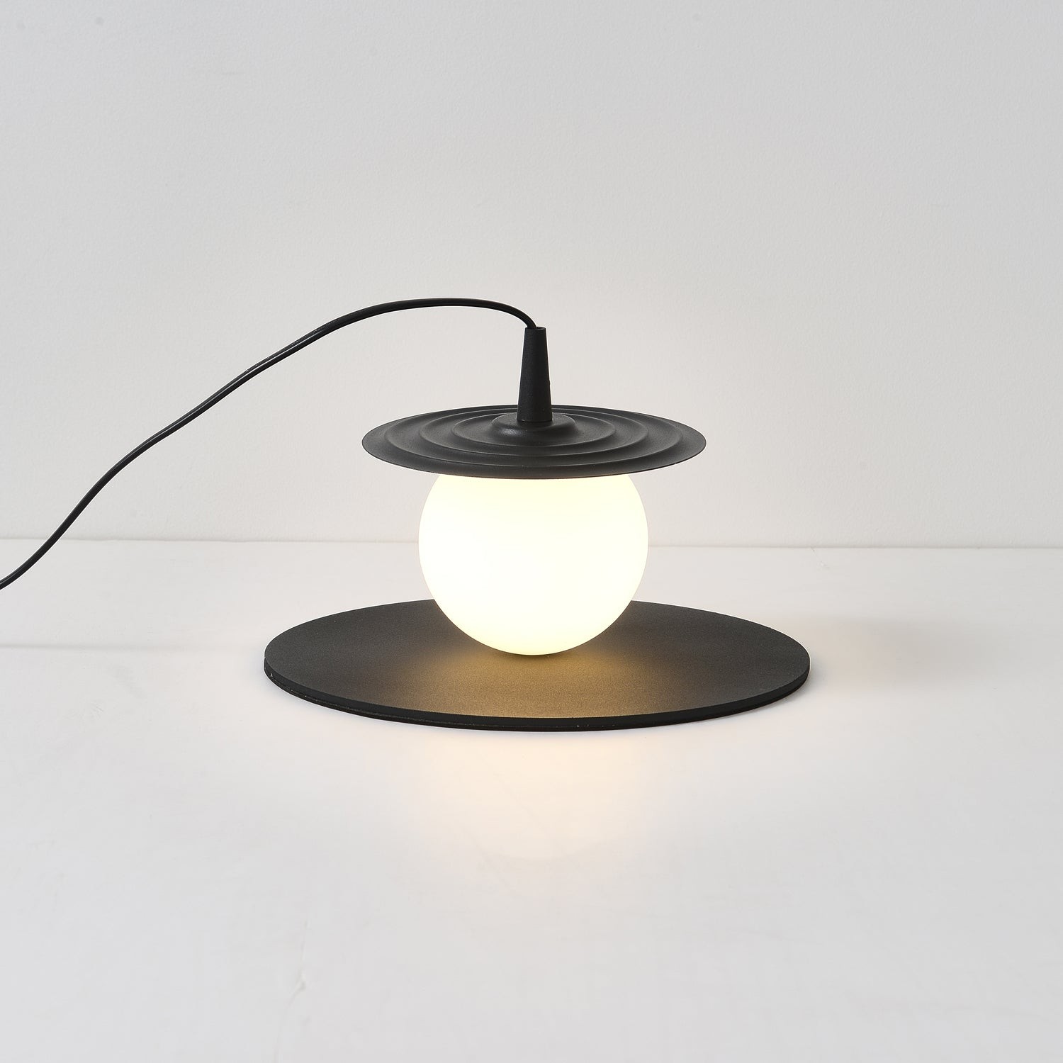 Moderne klassieke platentafellamp HL964
