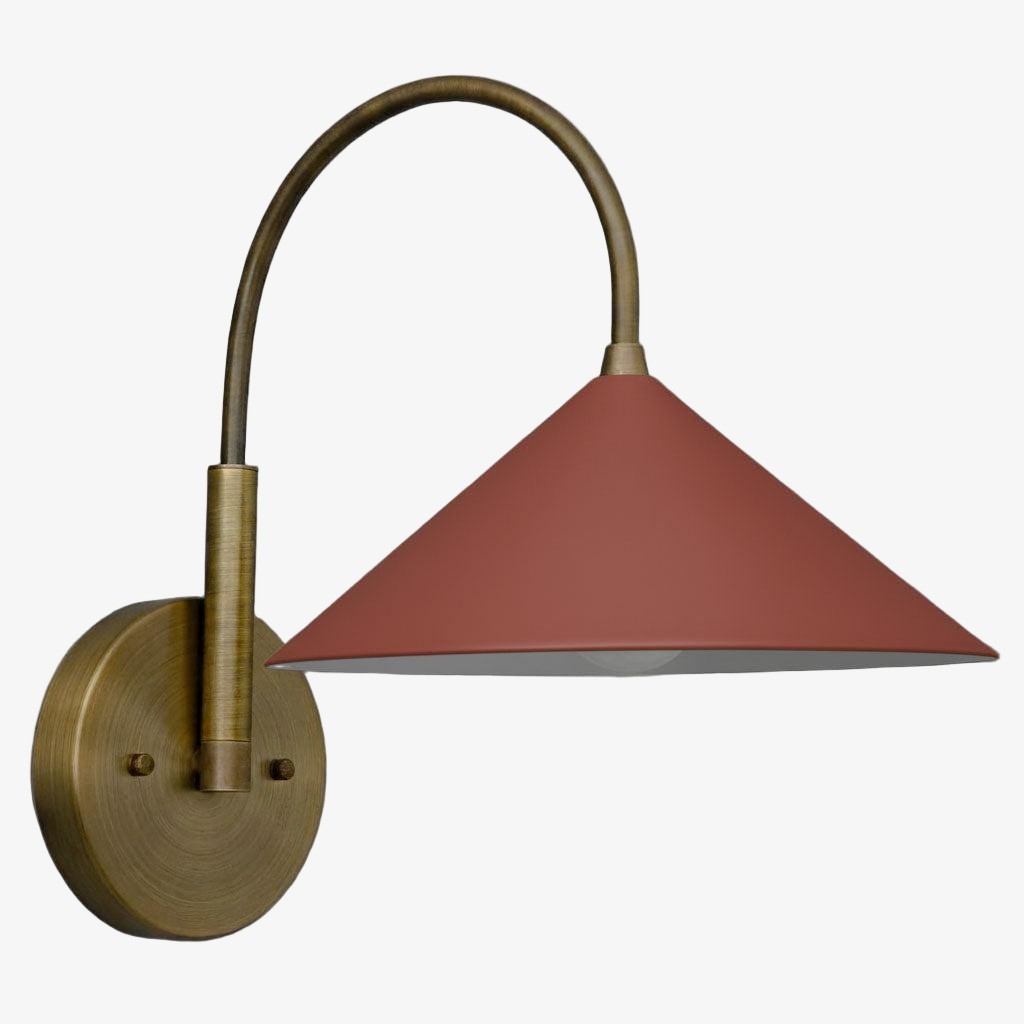 Curva Metalen Vintage Wandlamp - Elegante Kegelvormige Kap voor Slaapkamers HL1756