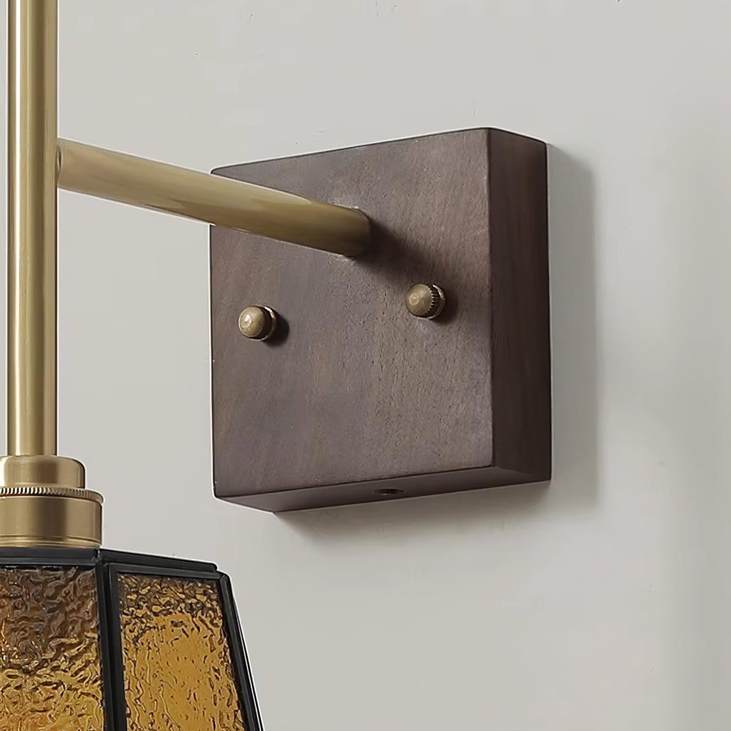 Vintage messing walnoot wandlamp HL843