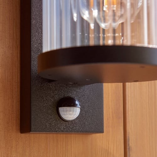 Karbonis Moderne Buitenwandlamp - Bewegingssensor Beveiligingslamp voor Veranda en Tuin HL2205