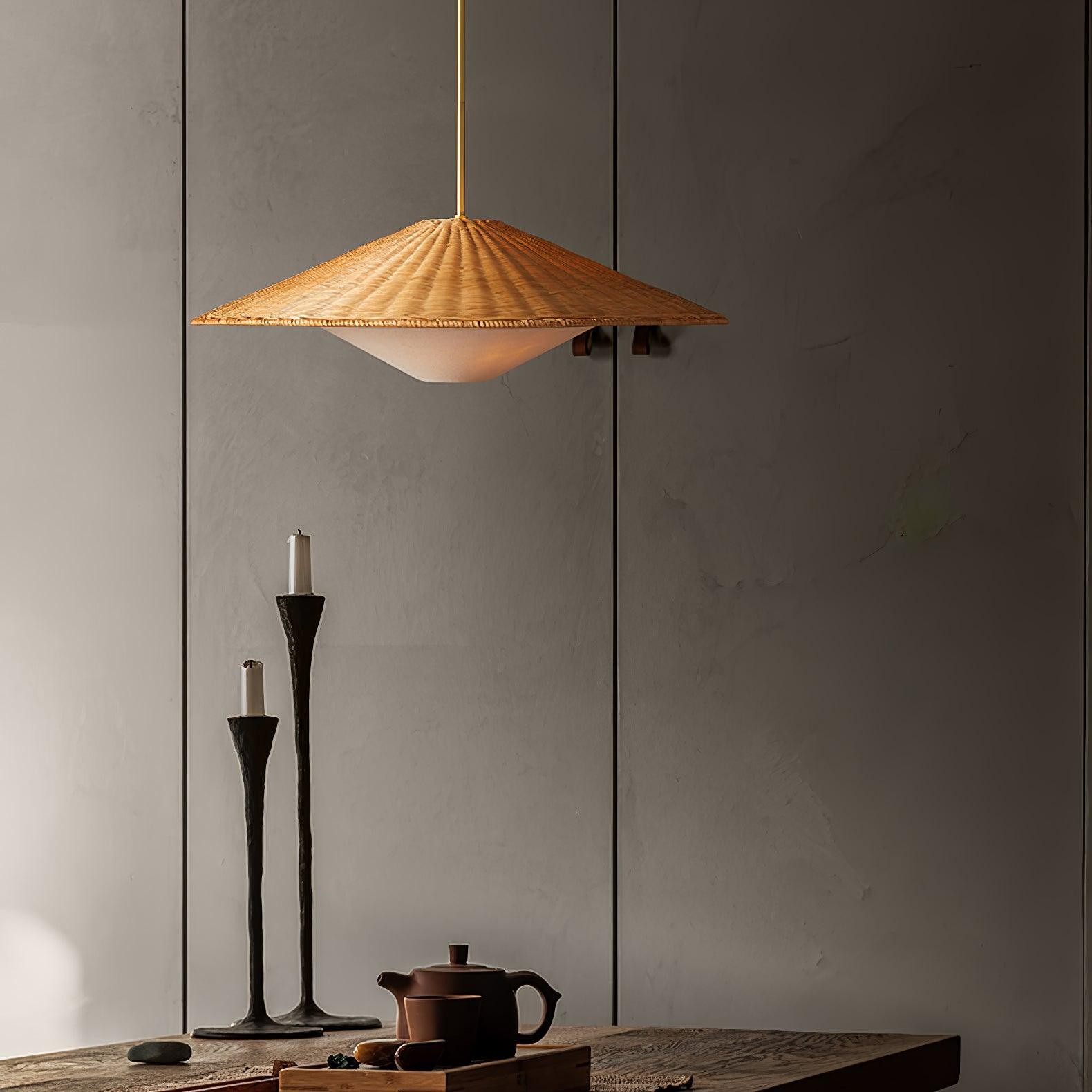 Hanglamp in de vorm van een rotan hoed, geschikt voor de woonkamer HL796