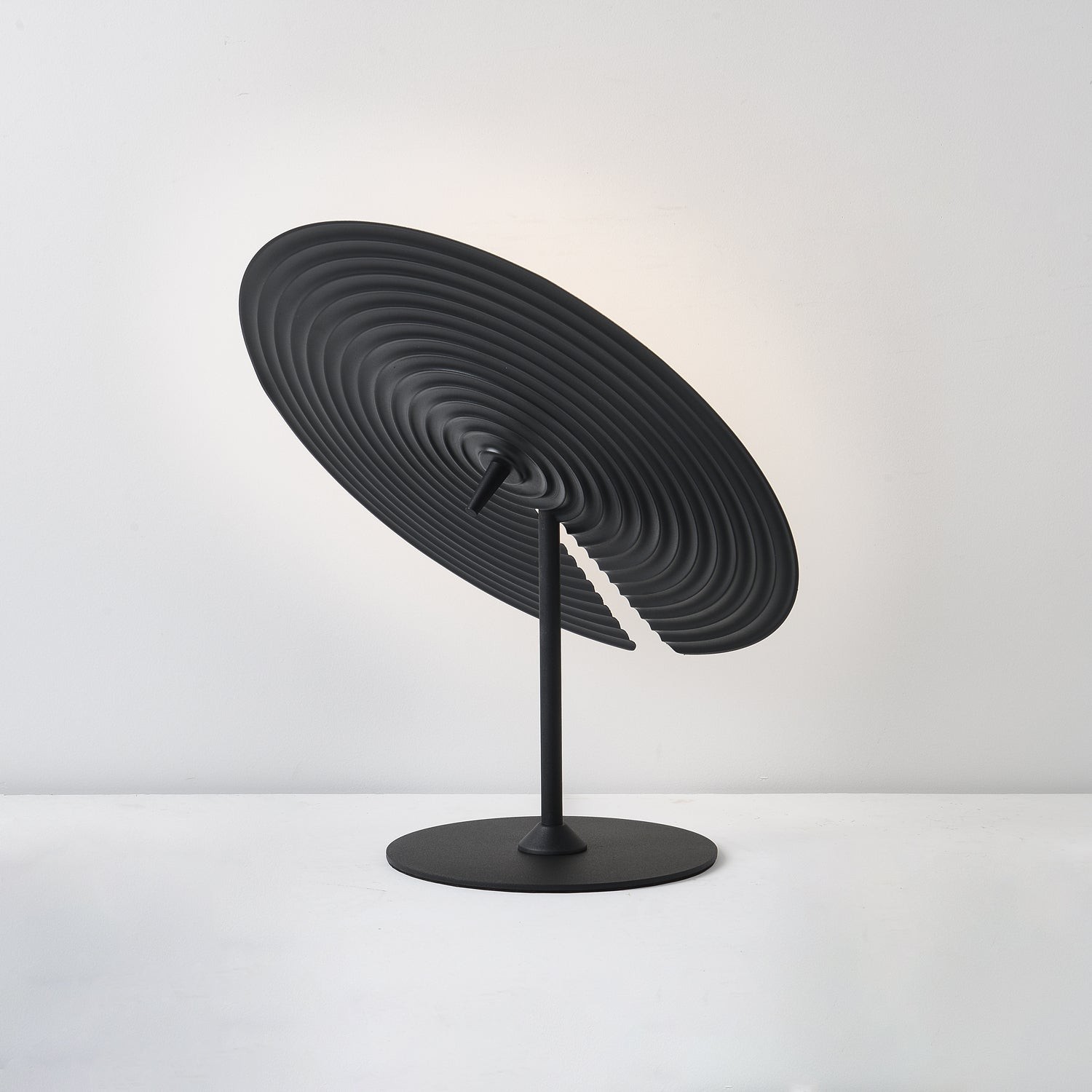 Moderne klassieke platentafellamp HL964