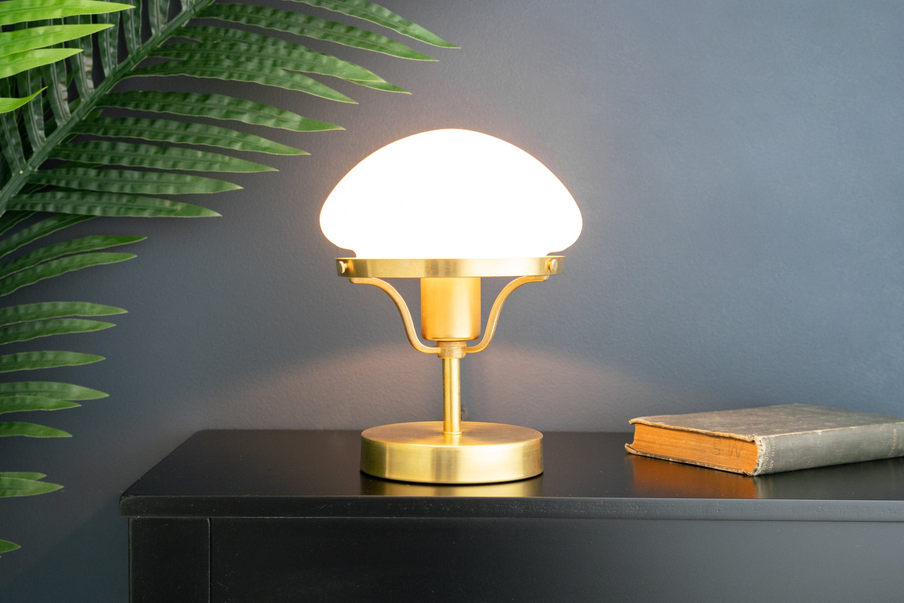 Ornato Luxe moderne messing of zwarte tafellamp - Verstelbare tafellamp HL1720