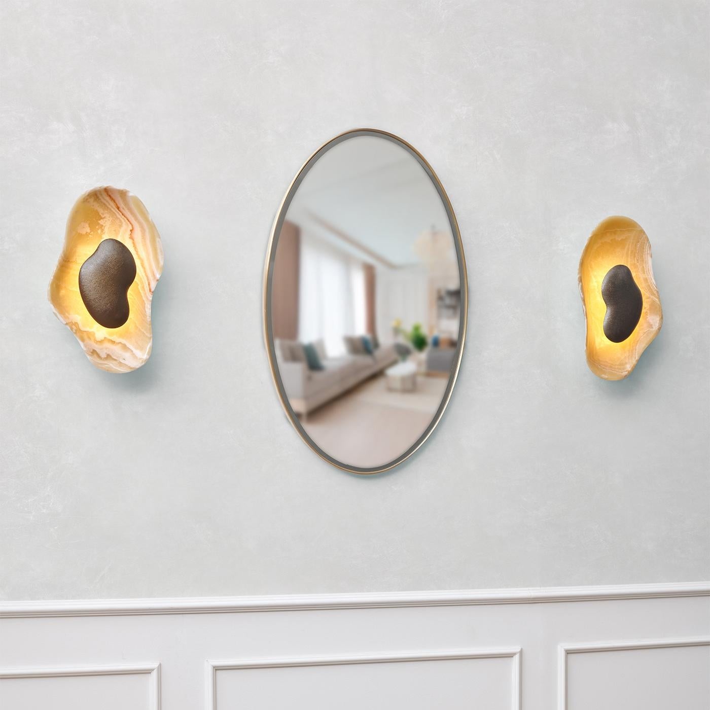 Wandlamp van gehamerd oesterkleurig onyx HL3278