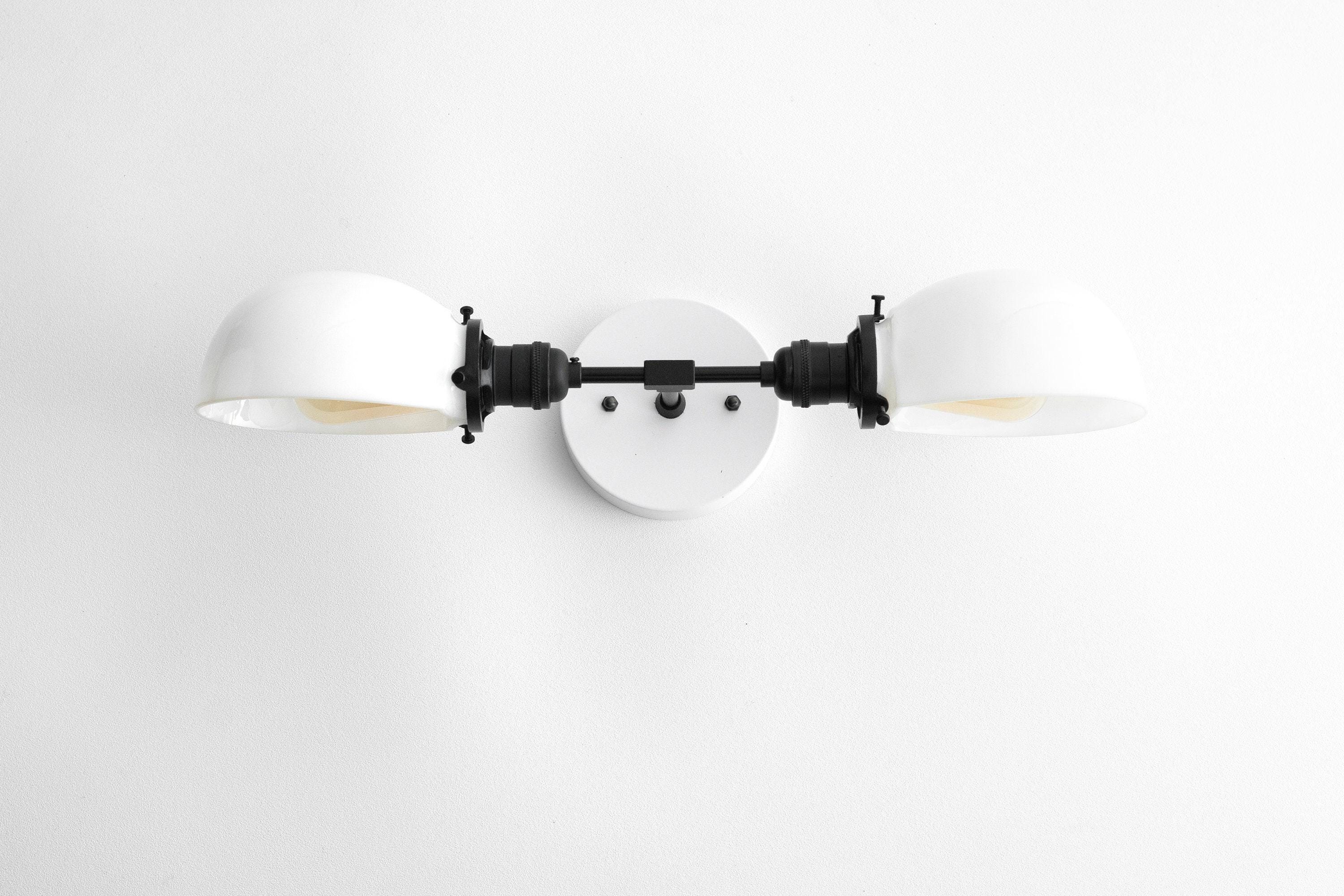 Ornato Luxe Mid-Century Vanity Light - Badkamerarmatuur van messing met opaalglas HL1688