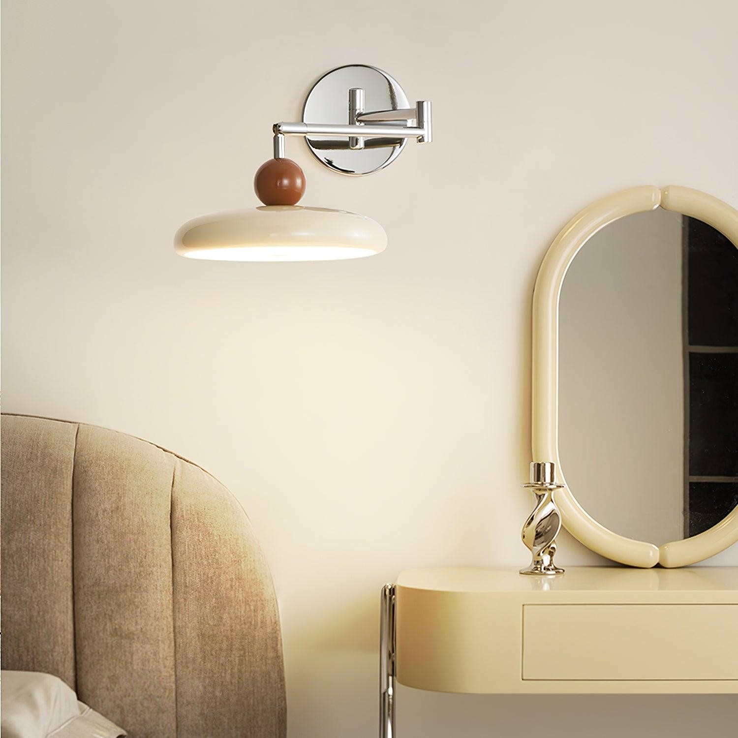Crèmekleurige verstelbare zwenkarm schijf leeswandlamp HL606