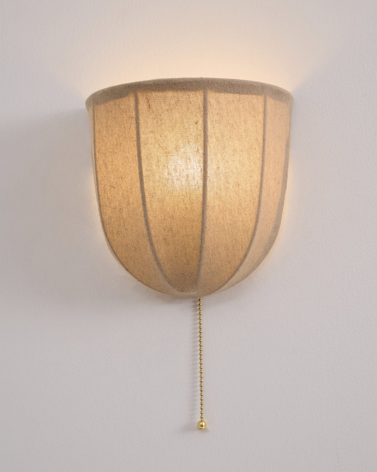 Fablune linnen wandlamp - moderne wandlamp met stoffen kap en textuur voor de woonkamer HL1134