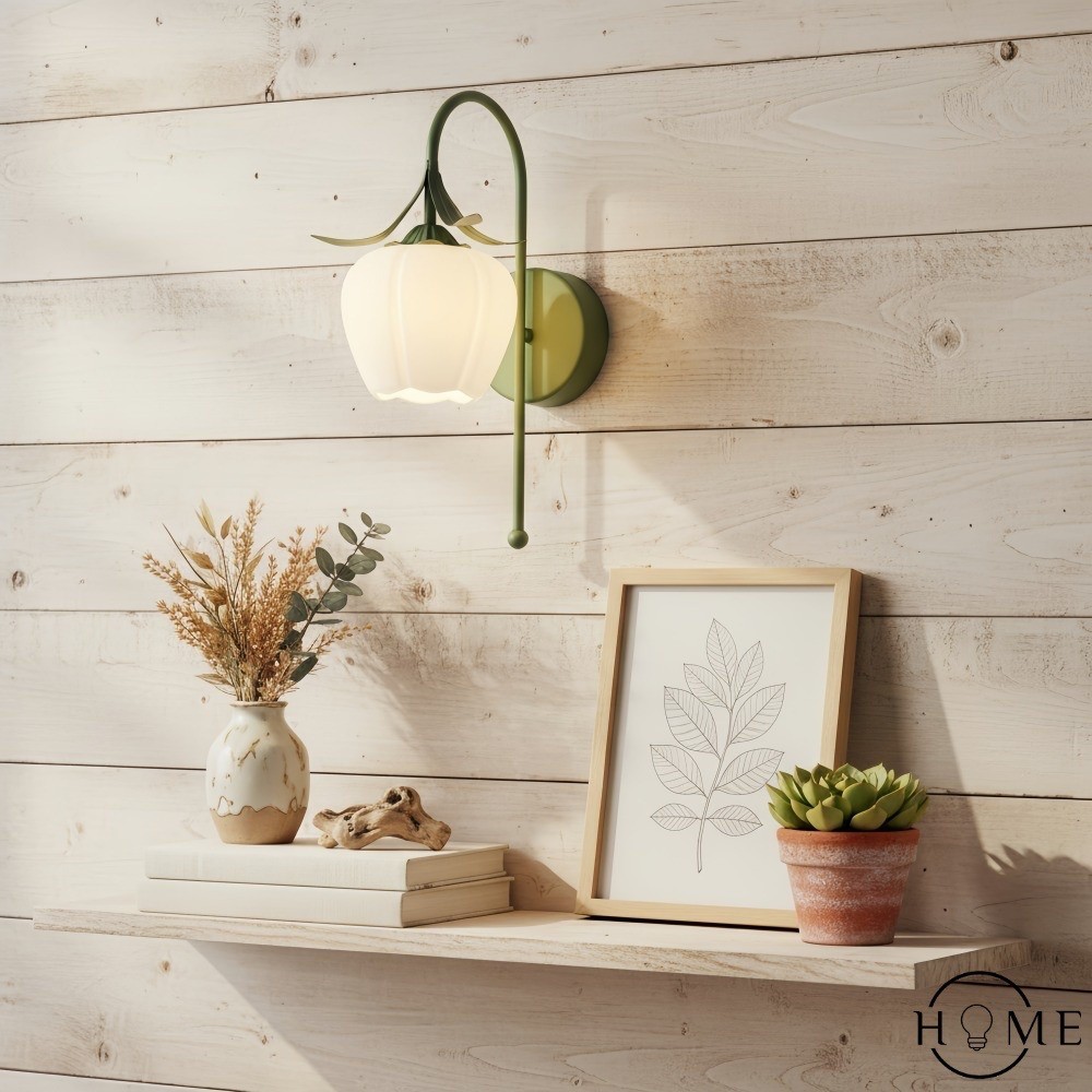 Franse crèmekleurige bloemenwandlamp HL582
