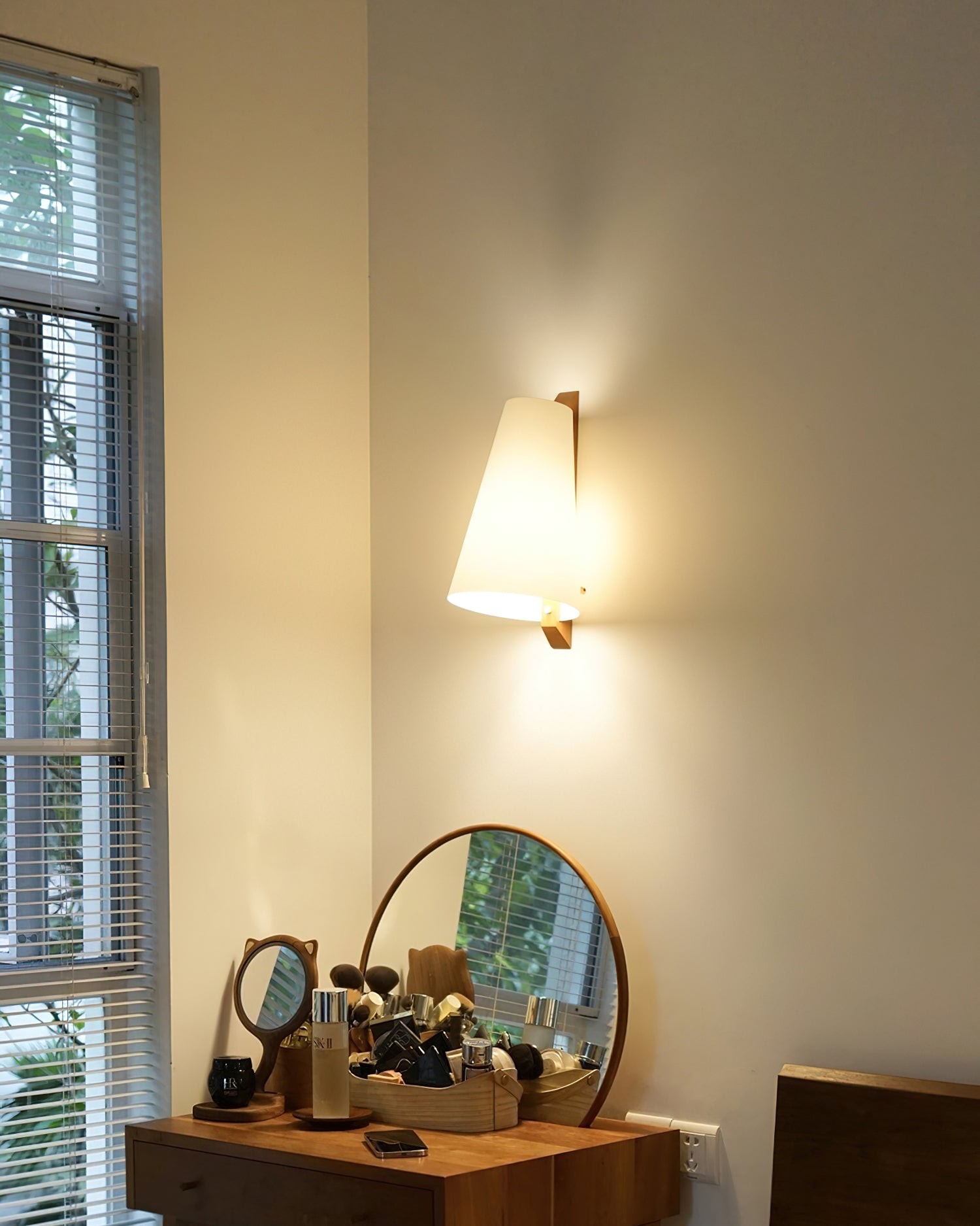 Trianora wandlamp HL2712