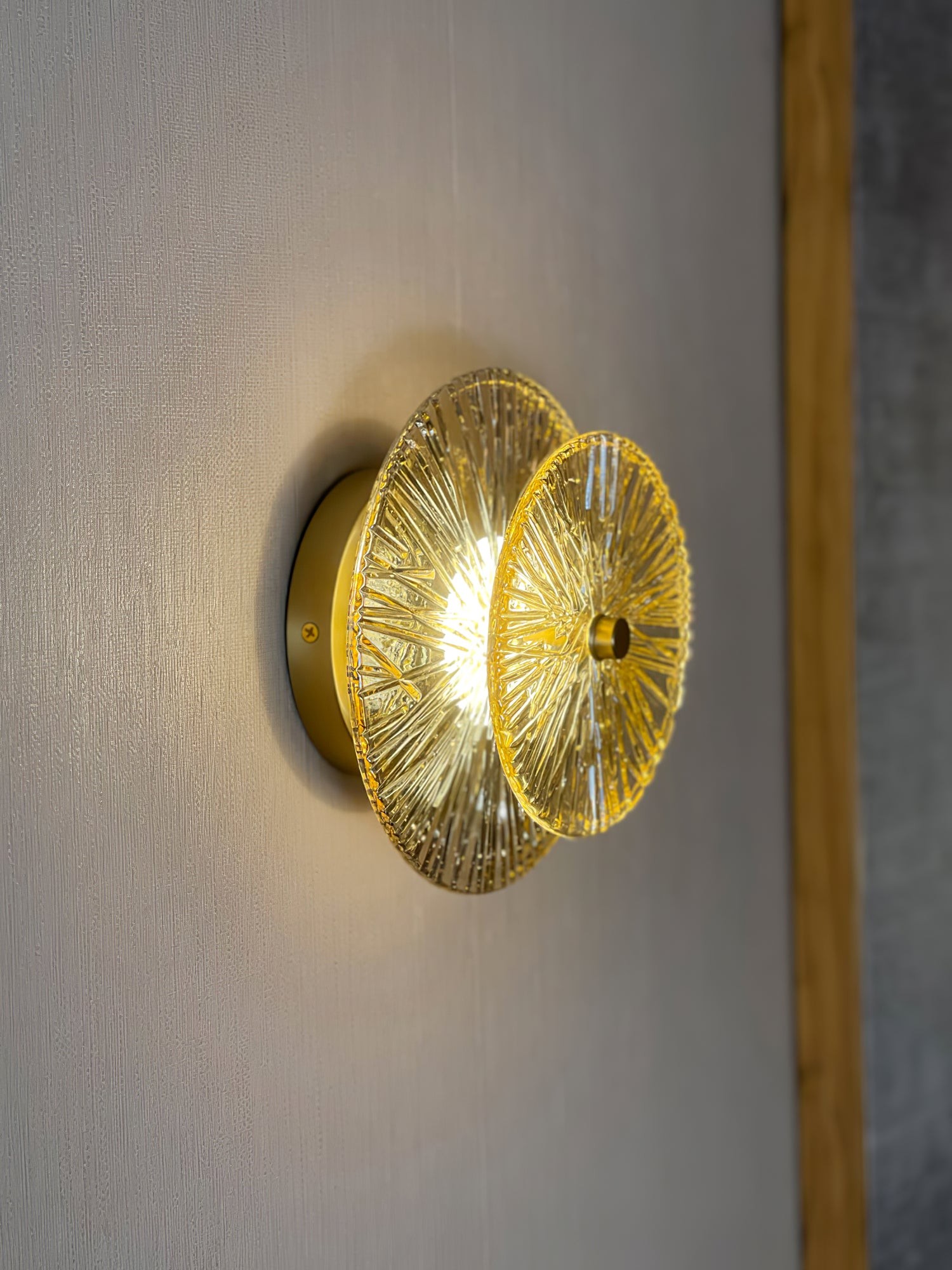 Moderne creatieve ronde kristallen wandlamp HL758