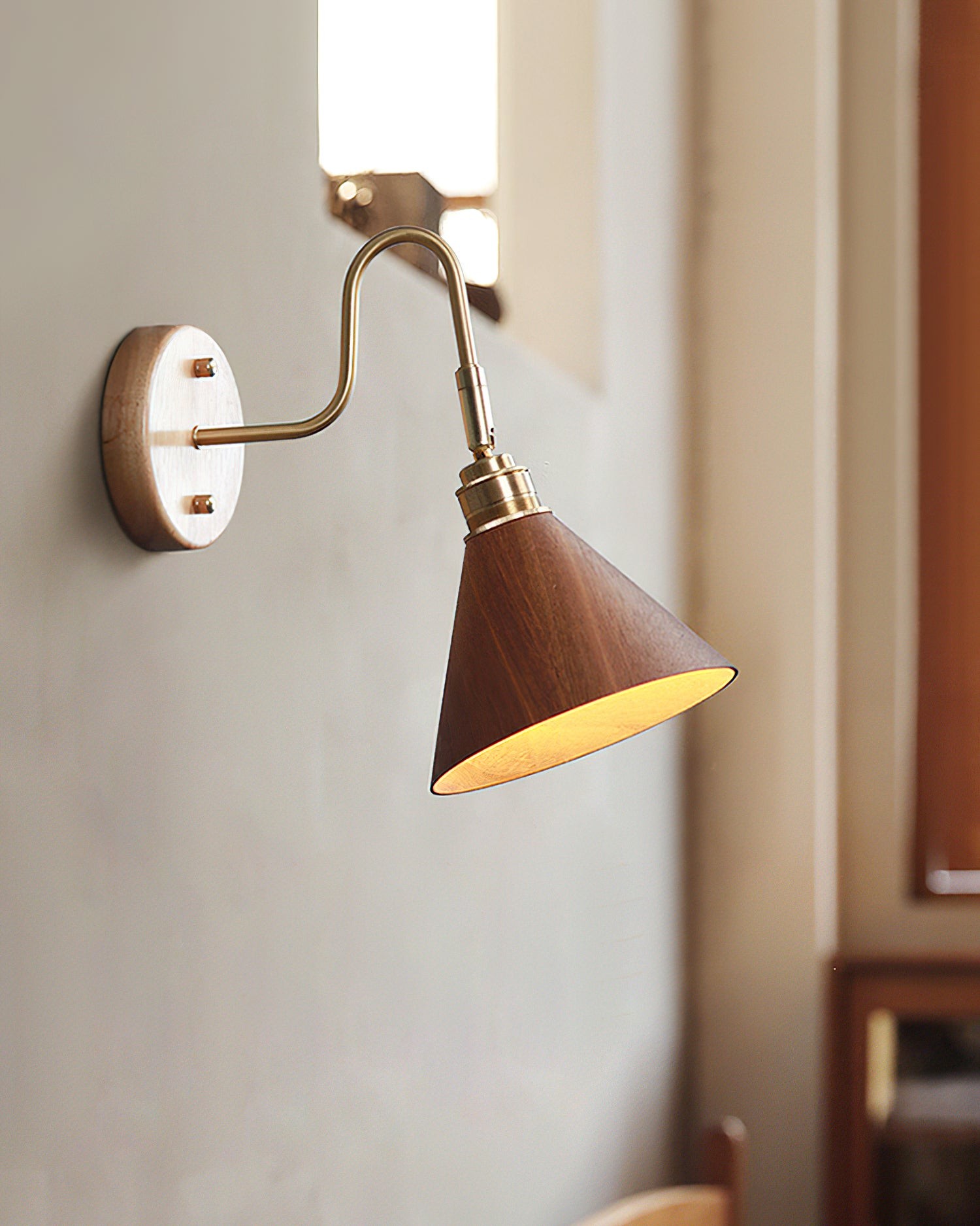 Conira wandlamp HL2739