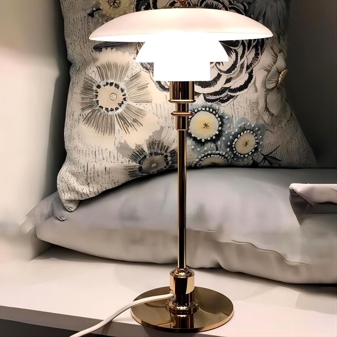 Glazen tafellamp met Multilayer roestvrij staal