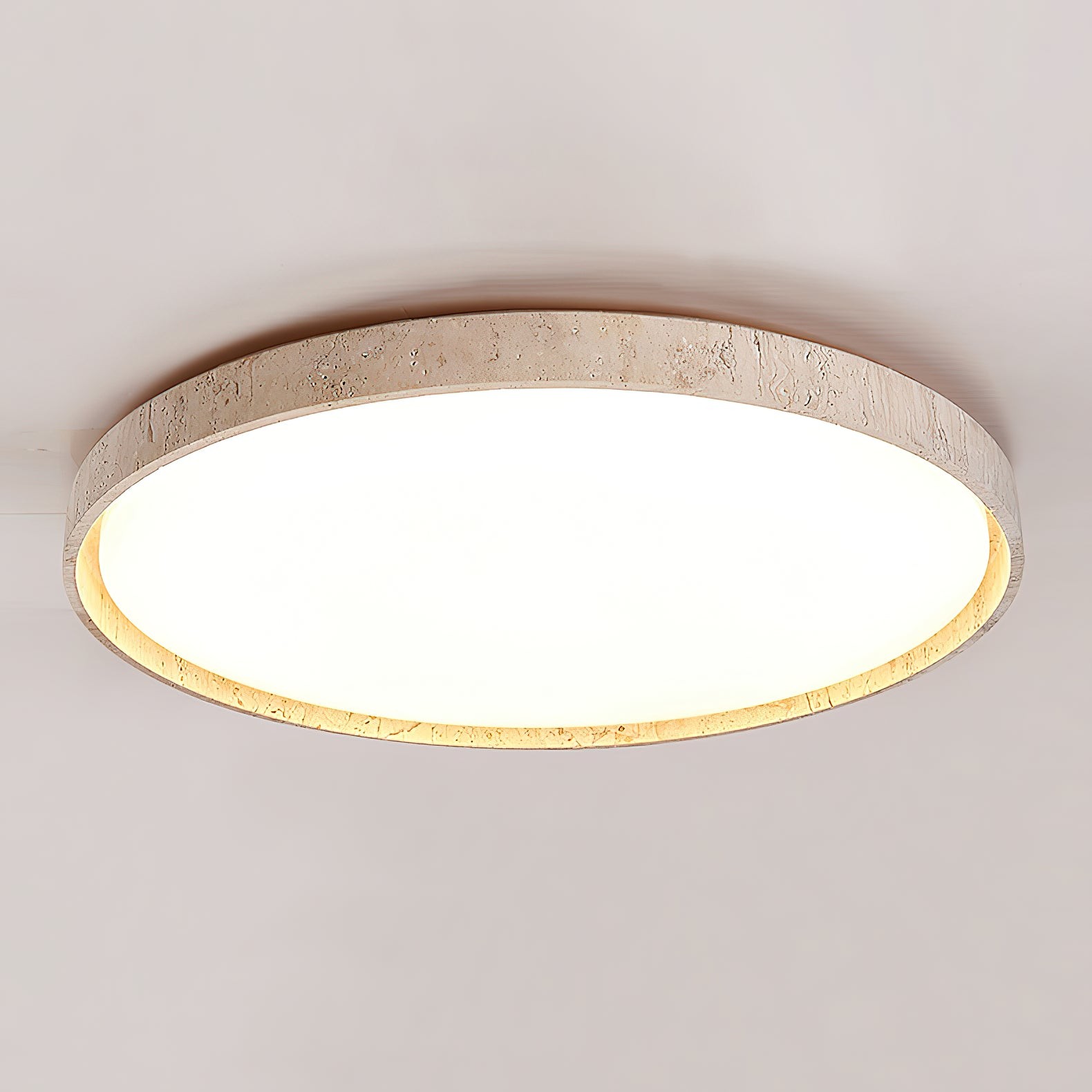 Ultradunne ronde plafondlamp van travertijn HL3243