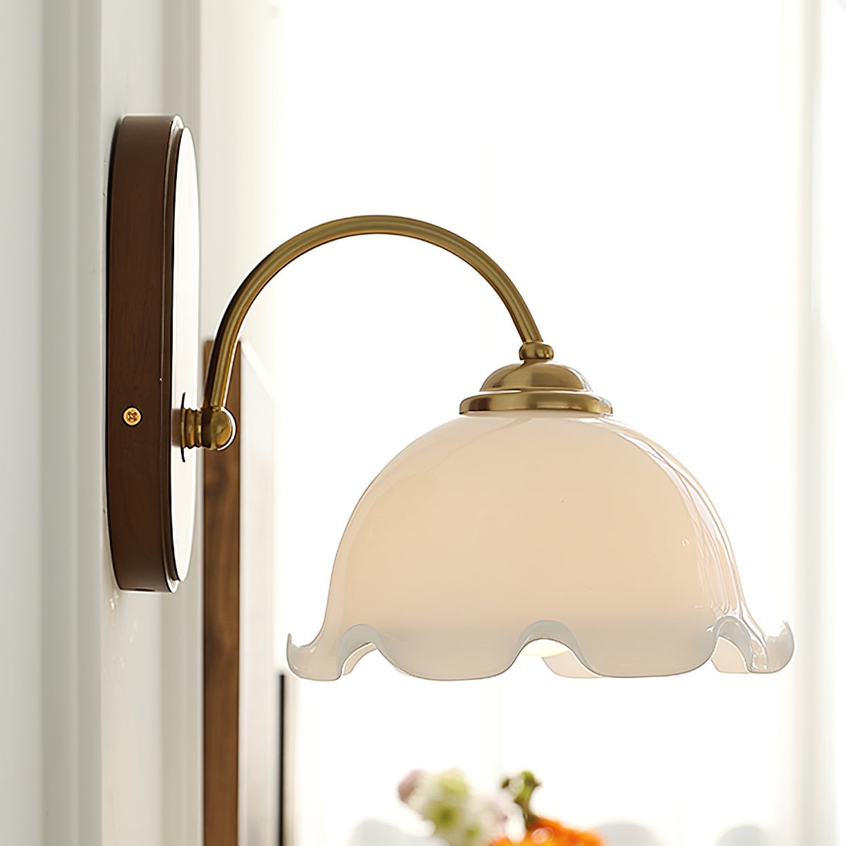 Mid Century Vintage Bloem Glazen Wandlamp HL24