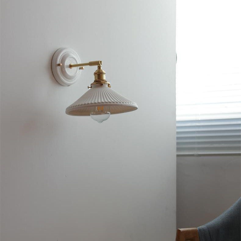 Vintage Japanse keramische messing wandlamp met 1 lamp HL1400