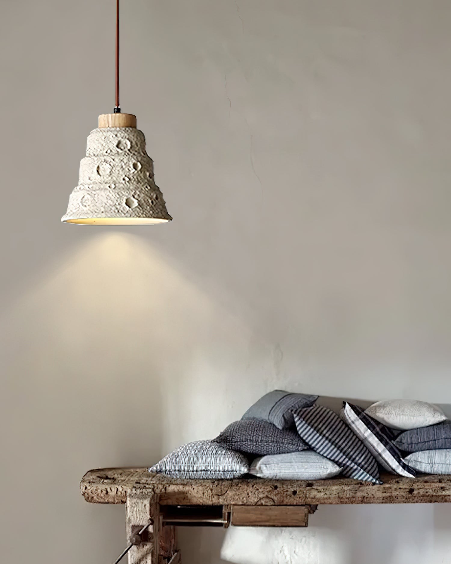 Japanse Wabi Sabi cementen belvormige hanglamp HL939