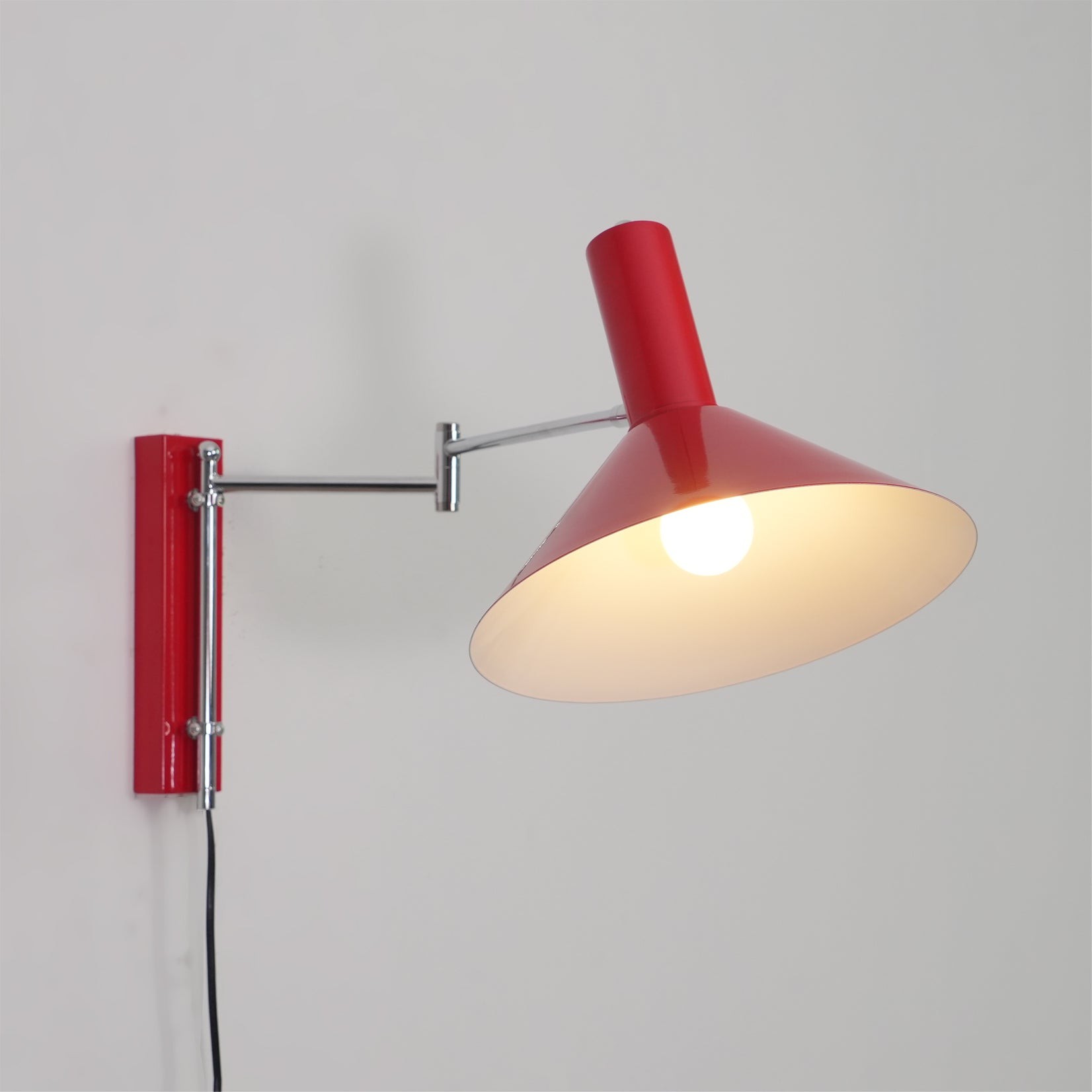 Anvia Plug In Wandlamp HL1024