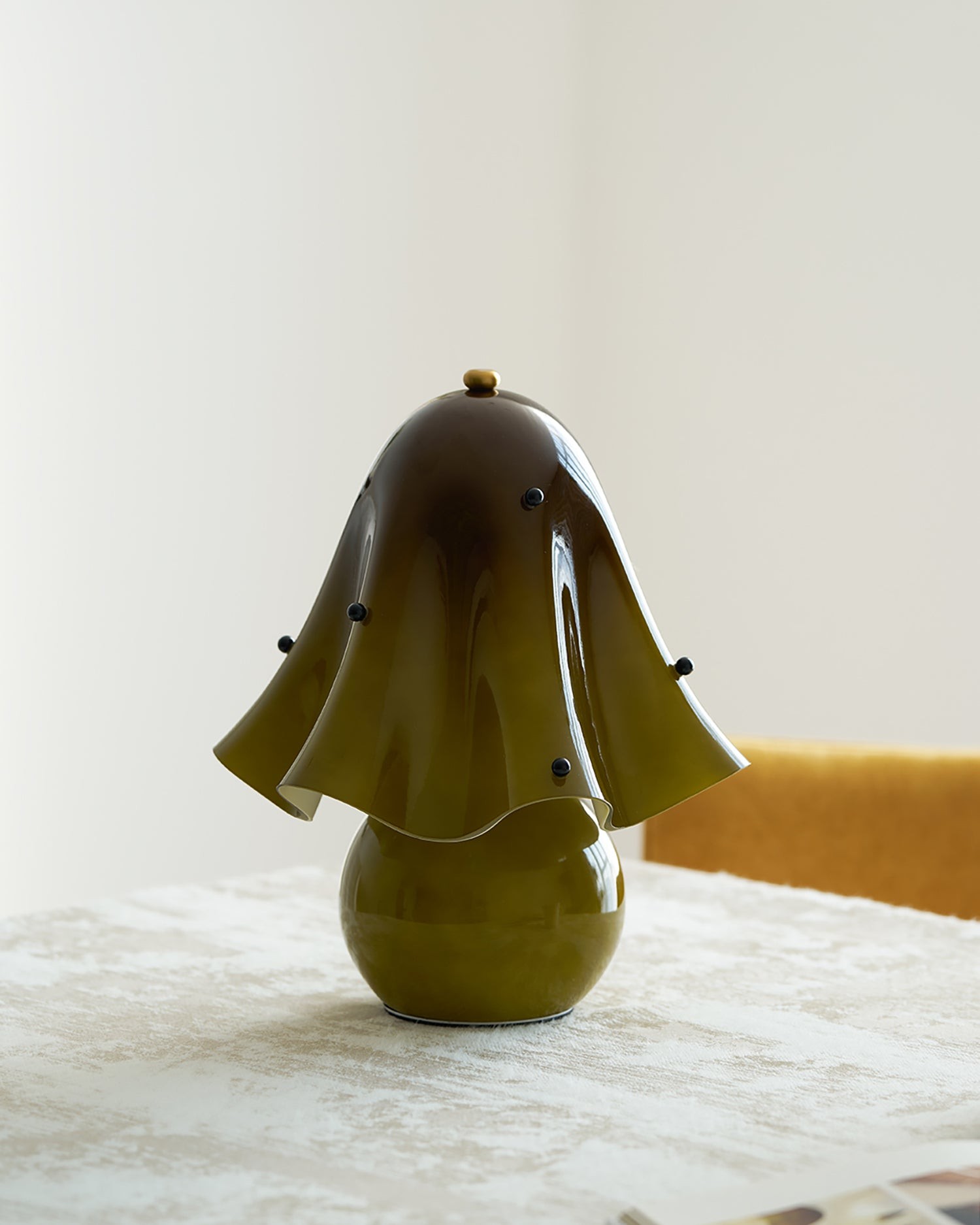 Bellina Decoratieve Tafellamp - Sculpturale Klokvormige Bloemvorm HL1644