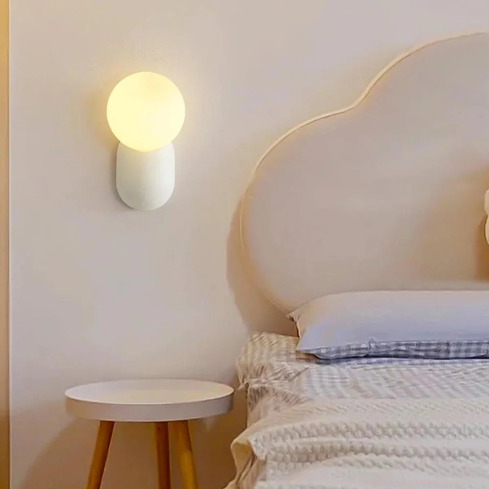 Luma Nordic glazen bolvormige wandlamp HL3337