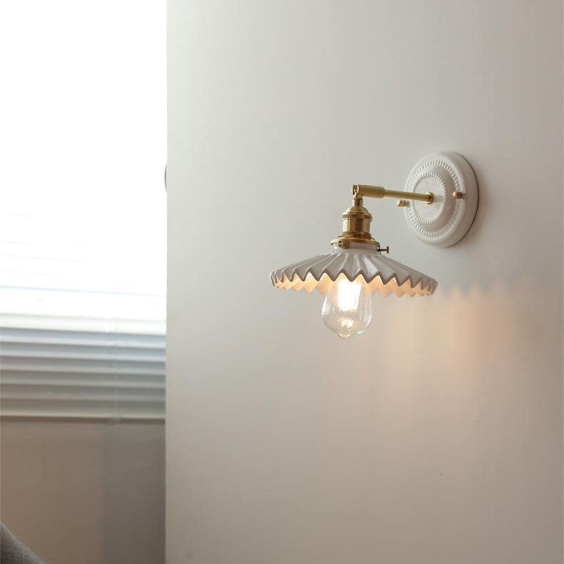 Vintage Japanse keramische messing wandlamp met 1 lamp HL1400