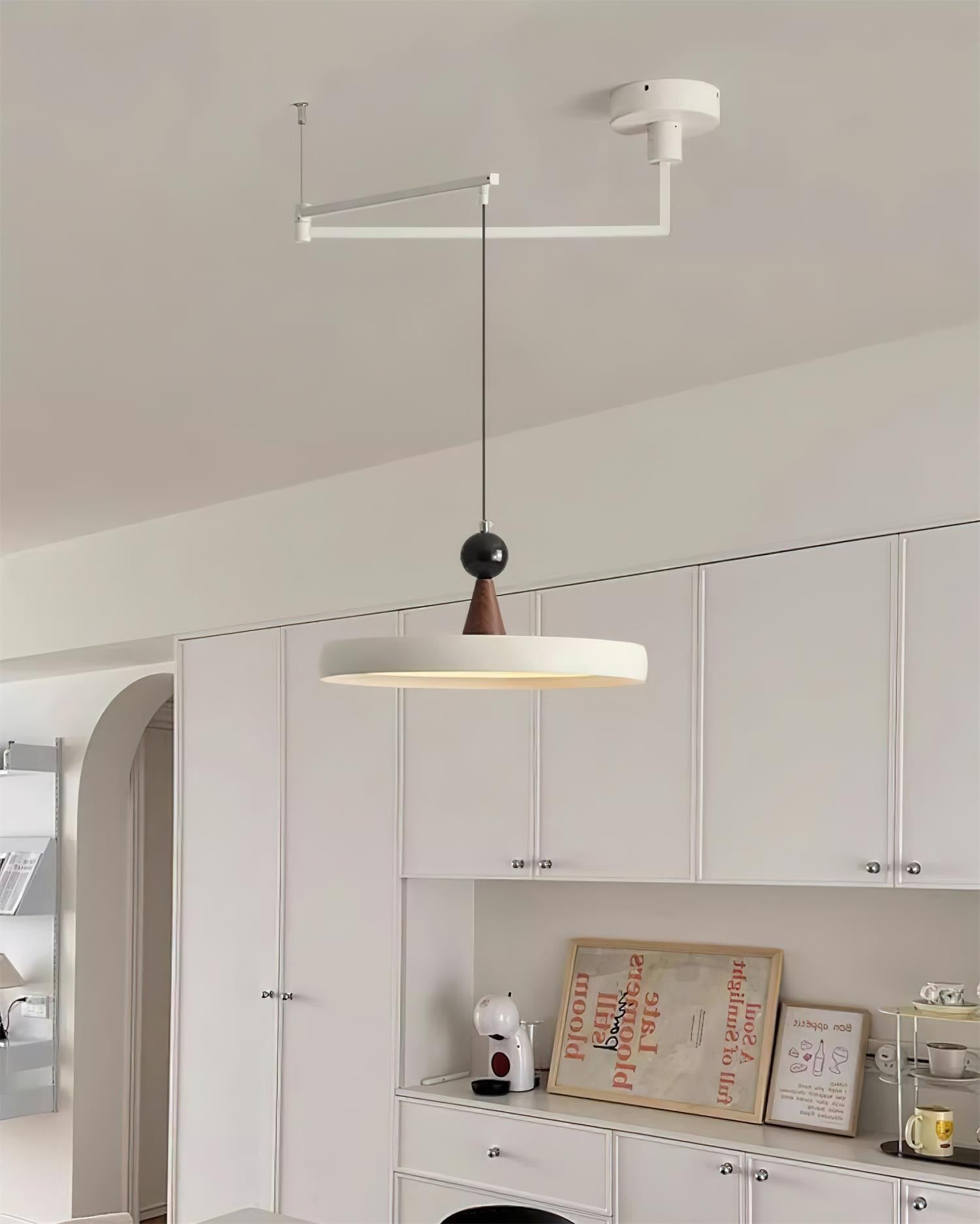 Moderne schijfvormige hanglamp met zwenkarm HL1071