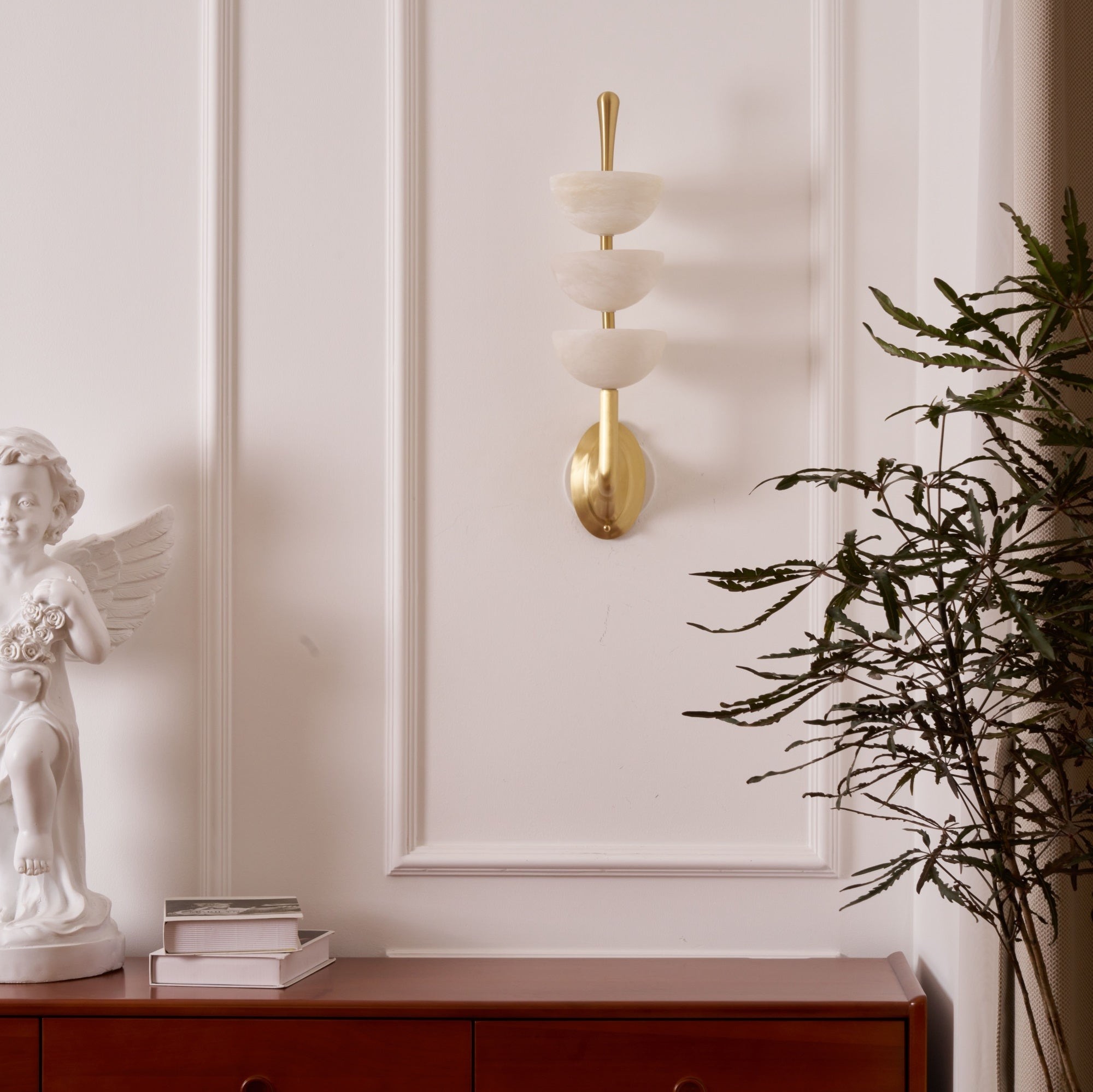 Drievoudige albasten wandlamp HL3118