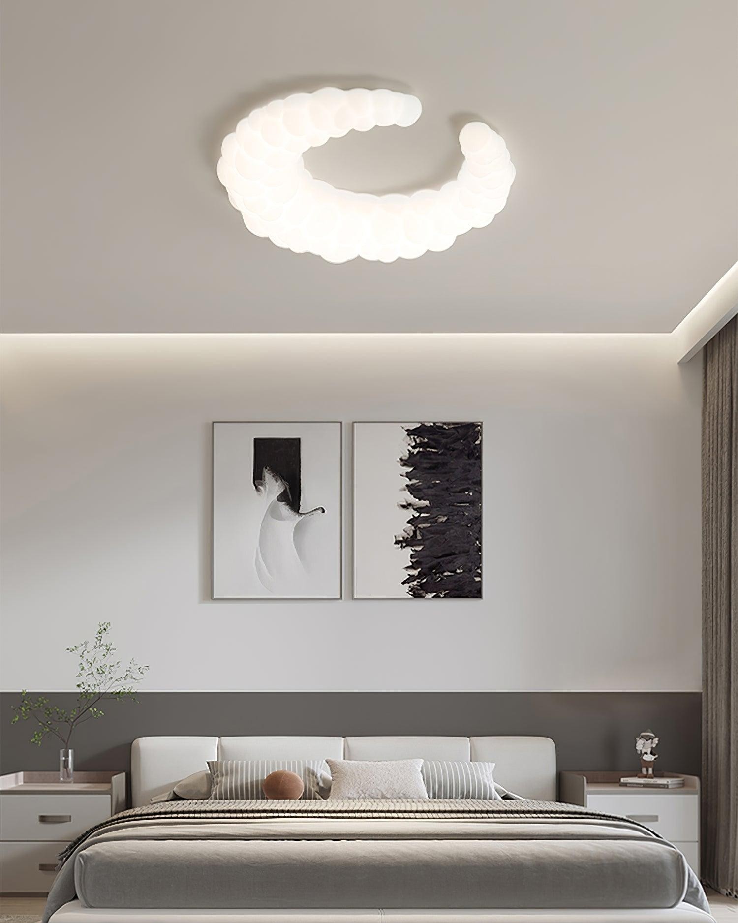 Crèmekleurige maanplafondlamp HL364