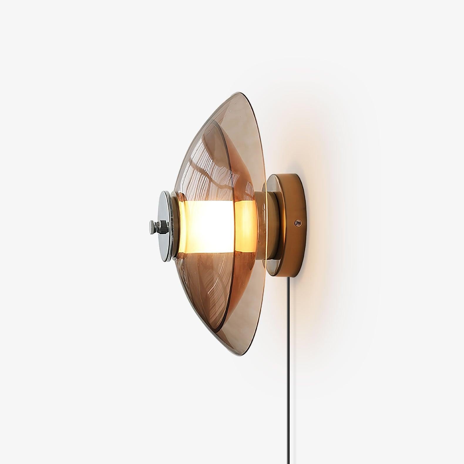 Vliegende Schotel Plug-in Wandlamp HL425