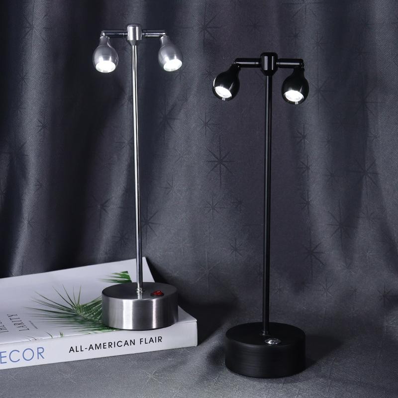 Minimalistische Industriële Metalen Tafellamp HL20