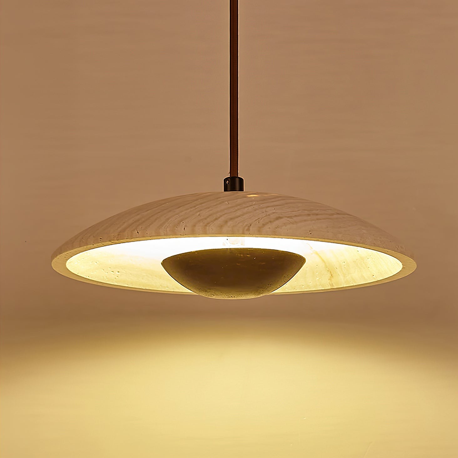 Crèmekleurige houten hanglamp HL737