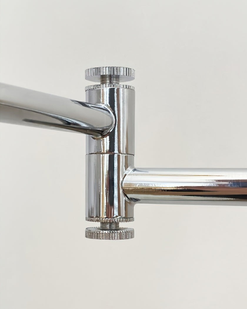 Moderne crèmekleurige metalen wandlamp met zwenkarm HL1089