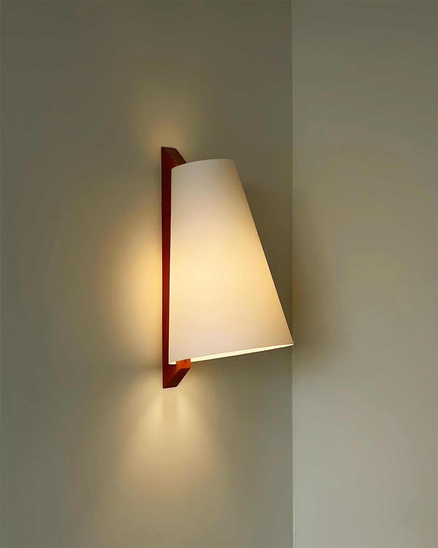 Trianora wandlamp HL2712