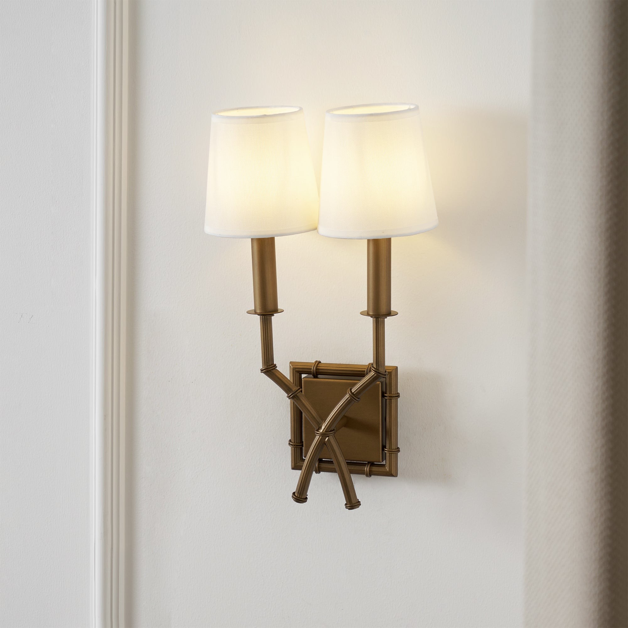 Dubbele bamboe wandlamp HL3139