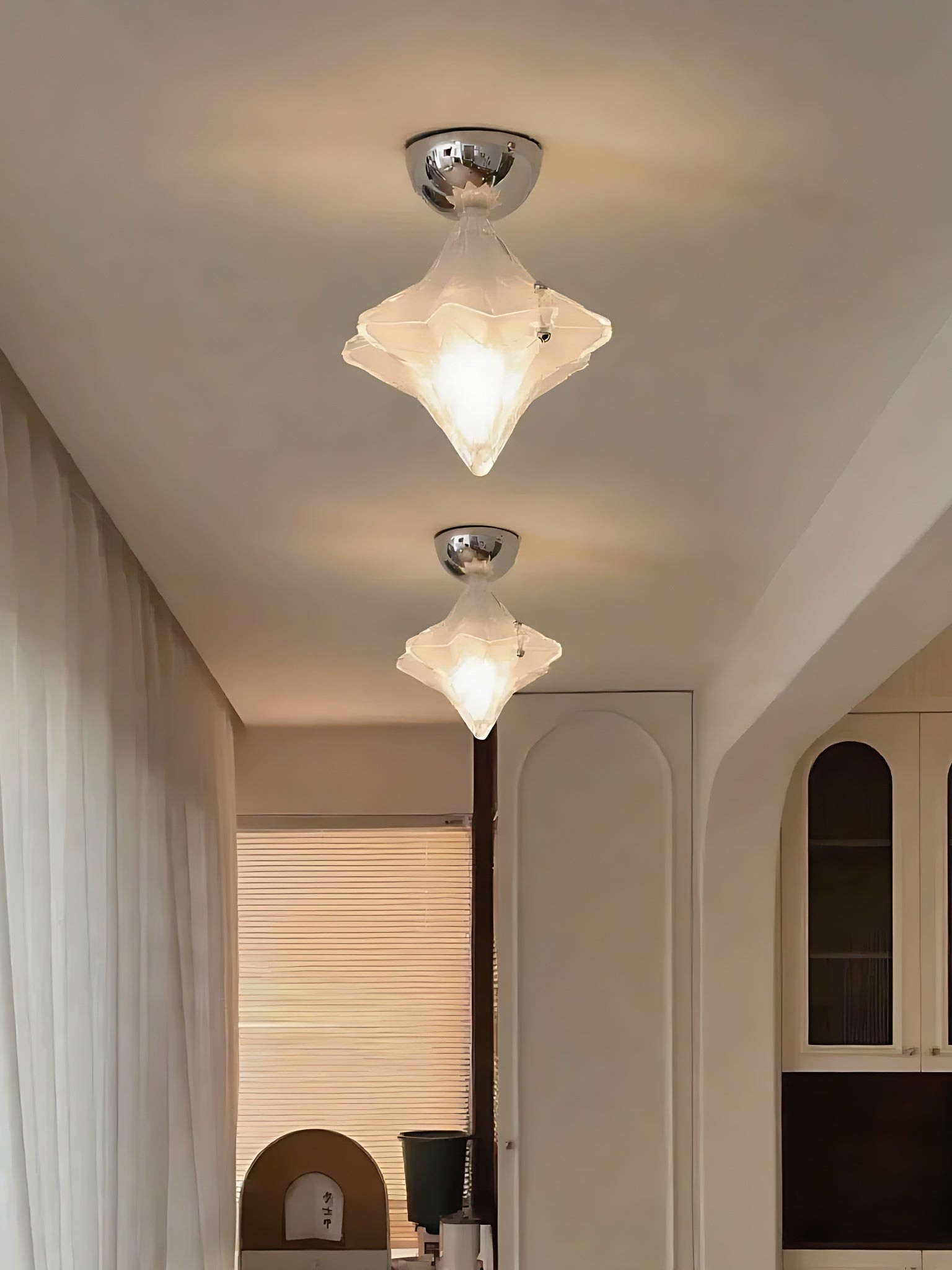 Art Deco Star Plafondlamp - Gematteerd glazen armatuur voor hal en entree - Astris Ceres HL1793