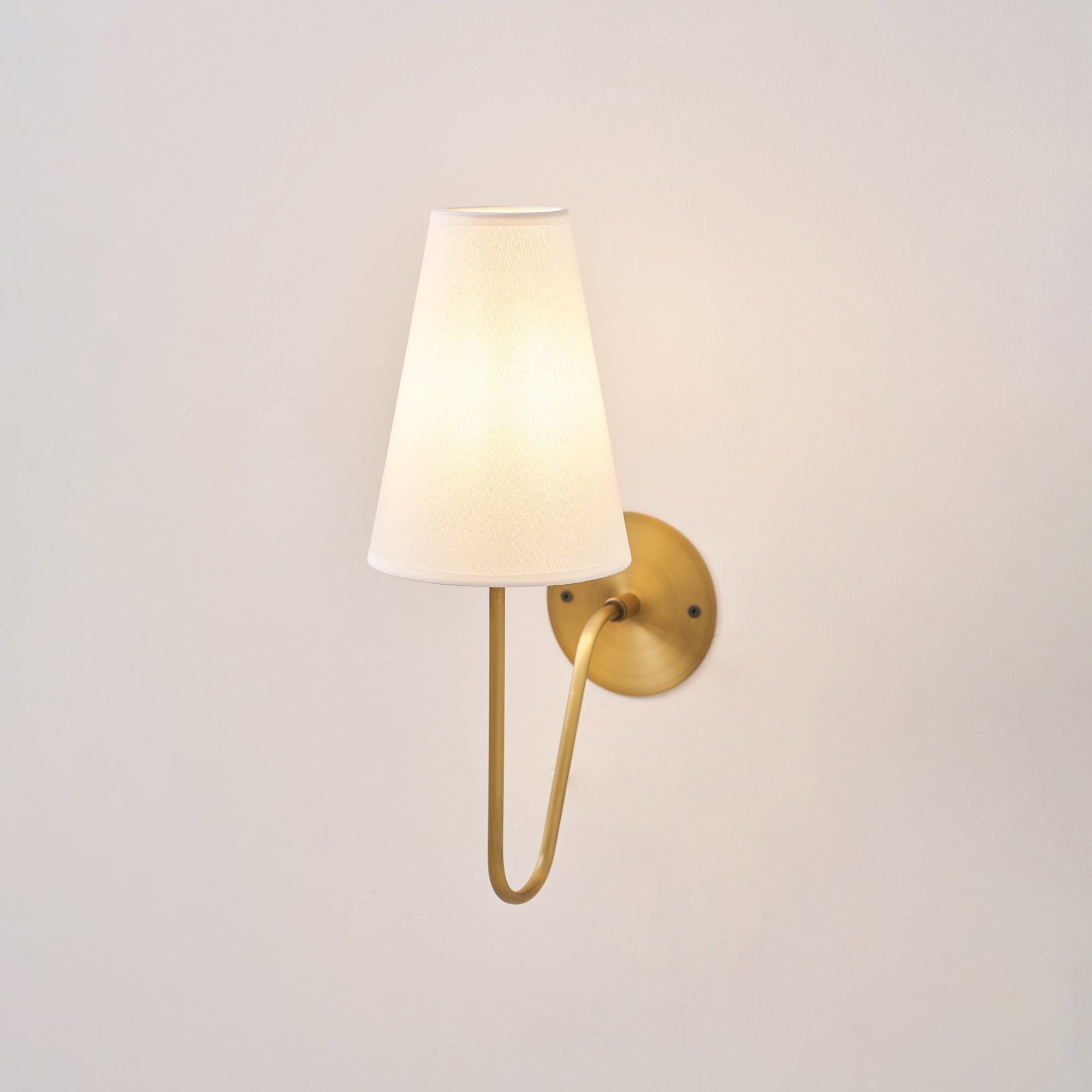 Scoop wandlamp HL3309