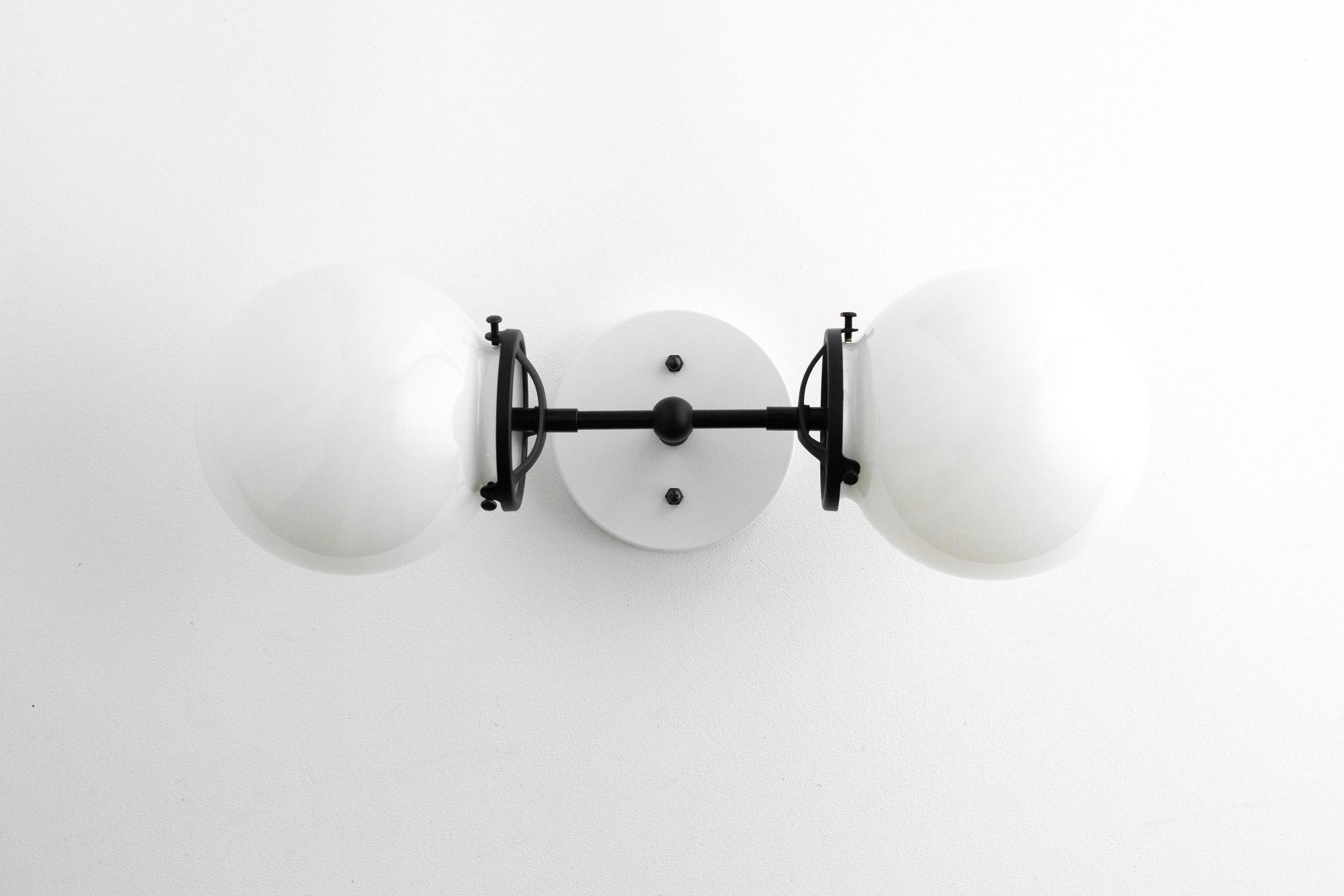 Lumio Globe Art Deco Badkamerlamp - Opaal Globe Badkamerlamp HL1682