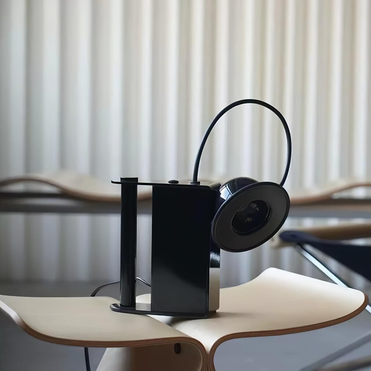 Magnetisch verstelbare cameratafellamp HL946