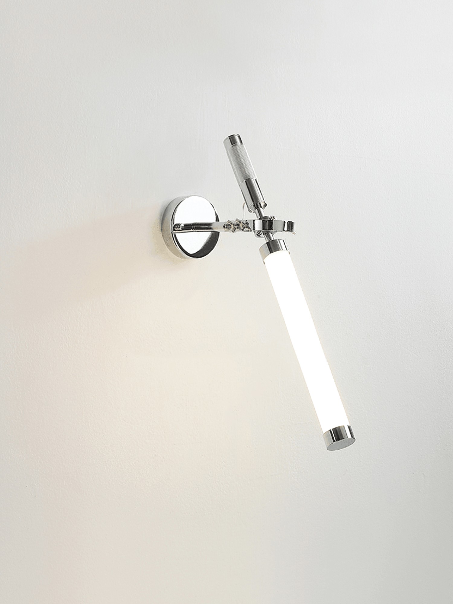 Moderne metalen zilveren staafvormige wandlamp HL1105
