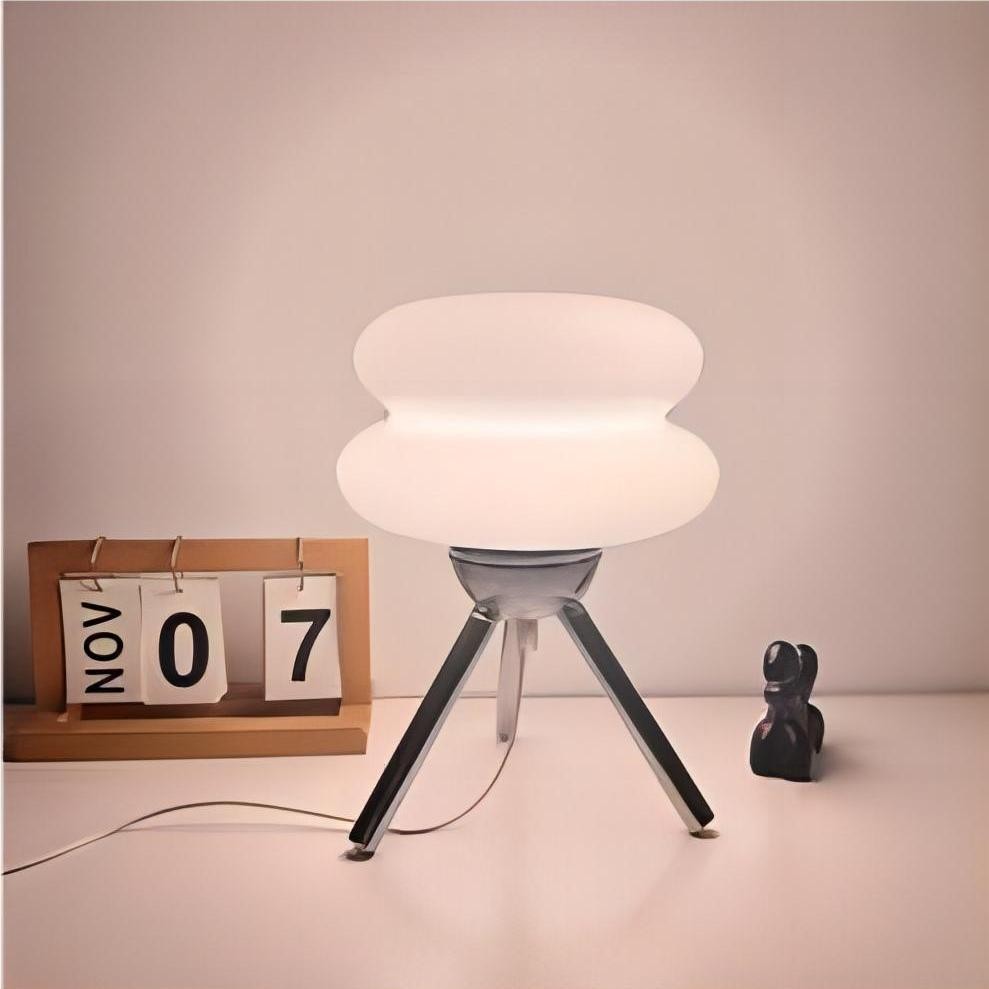 Moderne glazen Bauhaus driepoot tafellamp HL95