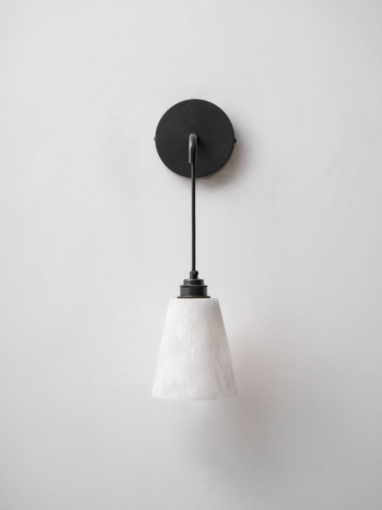 Druppelvormige alabaster wandlamp HL2956