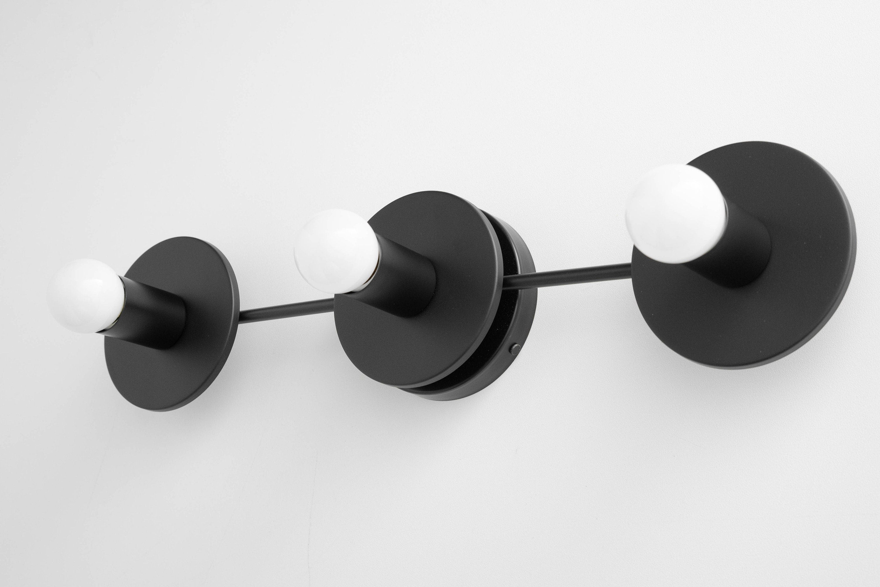 Radiro Globe moderne kleurrijke wastafellamp - Minimalistisch badkamerarmatuur in verschillende afwerkingen HL1722
