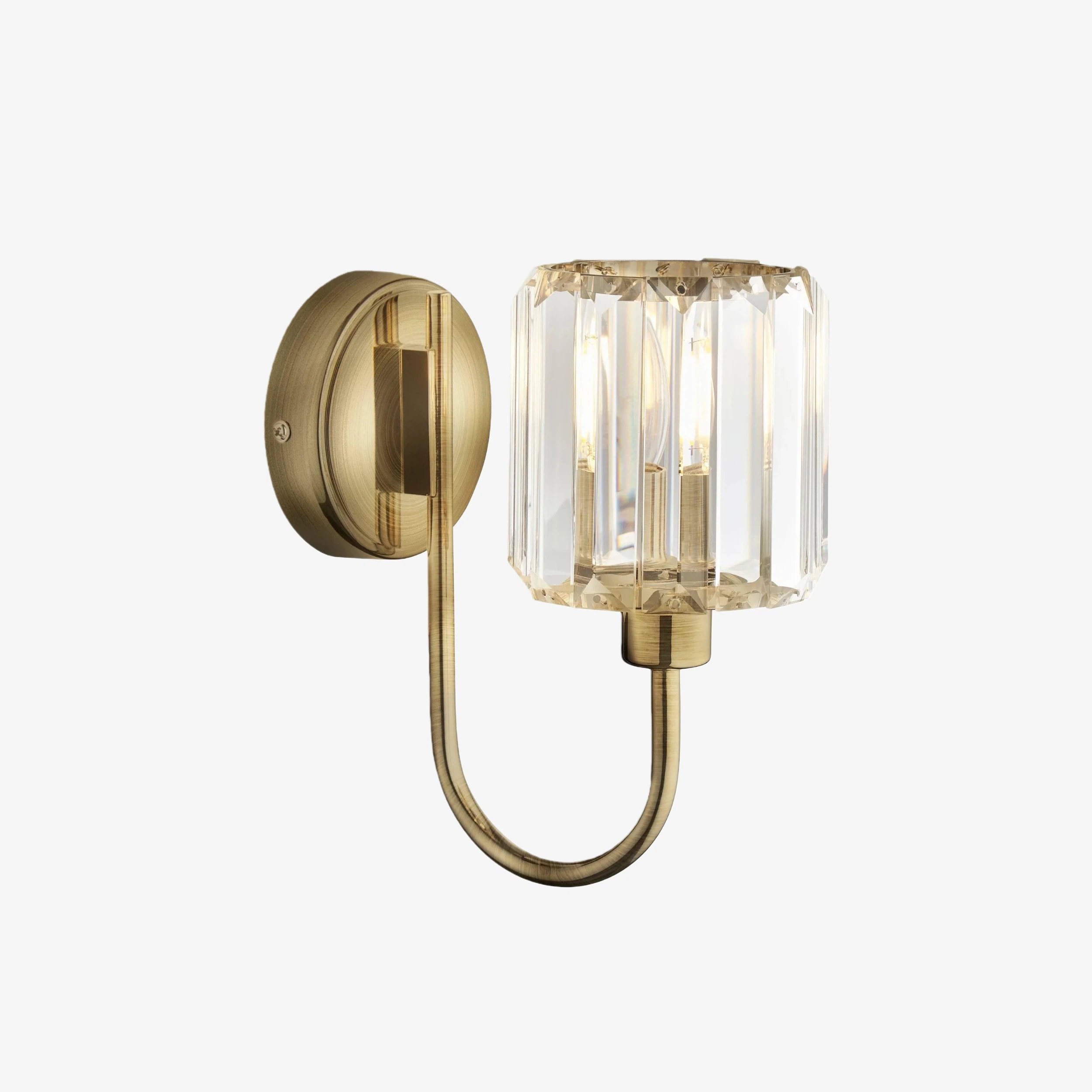Tracian wandlamp met geslepen glazen kap - Tijdloze verlichting voor entrees en woonkamers HL2039