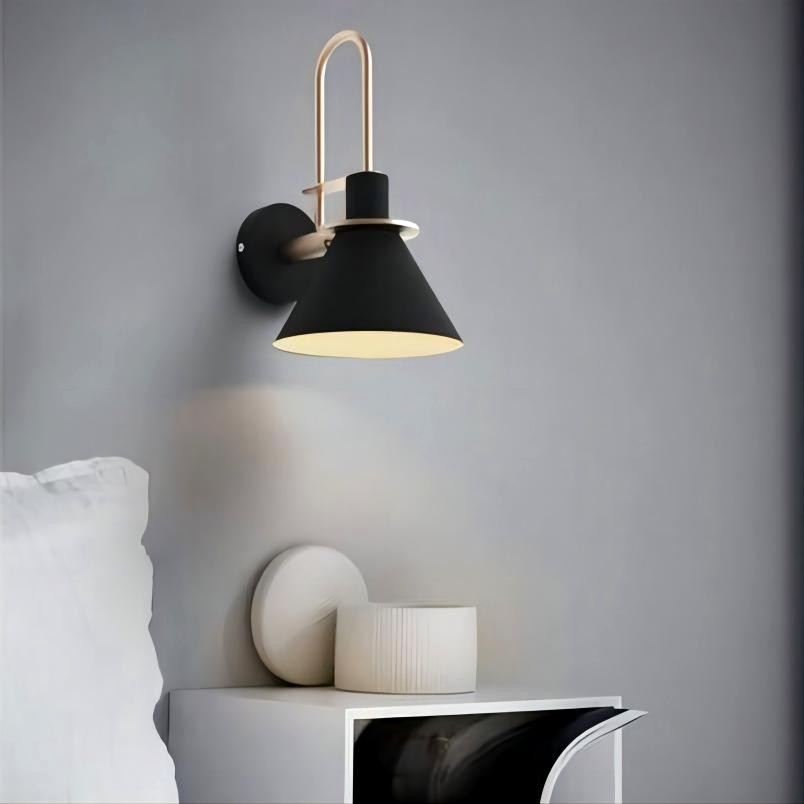 Scandinavische Macaron metalen wandlamp met trompet HL55
