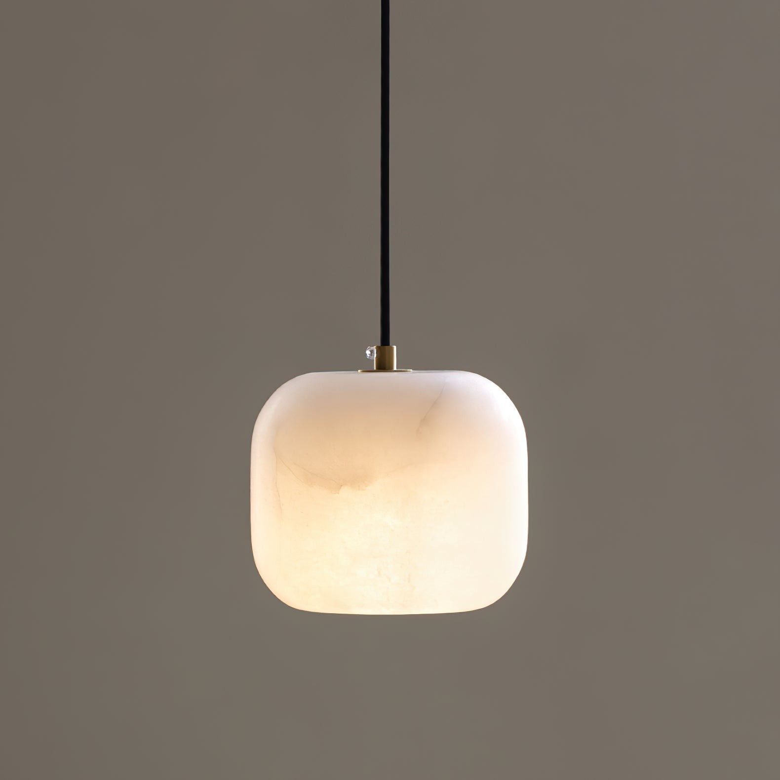 Alabaster hanglamp voor naast het bed HL2976