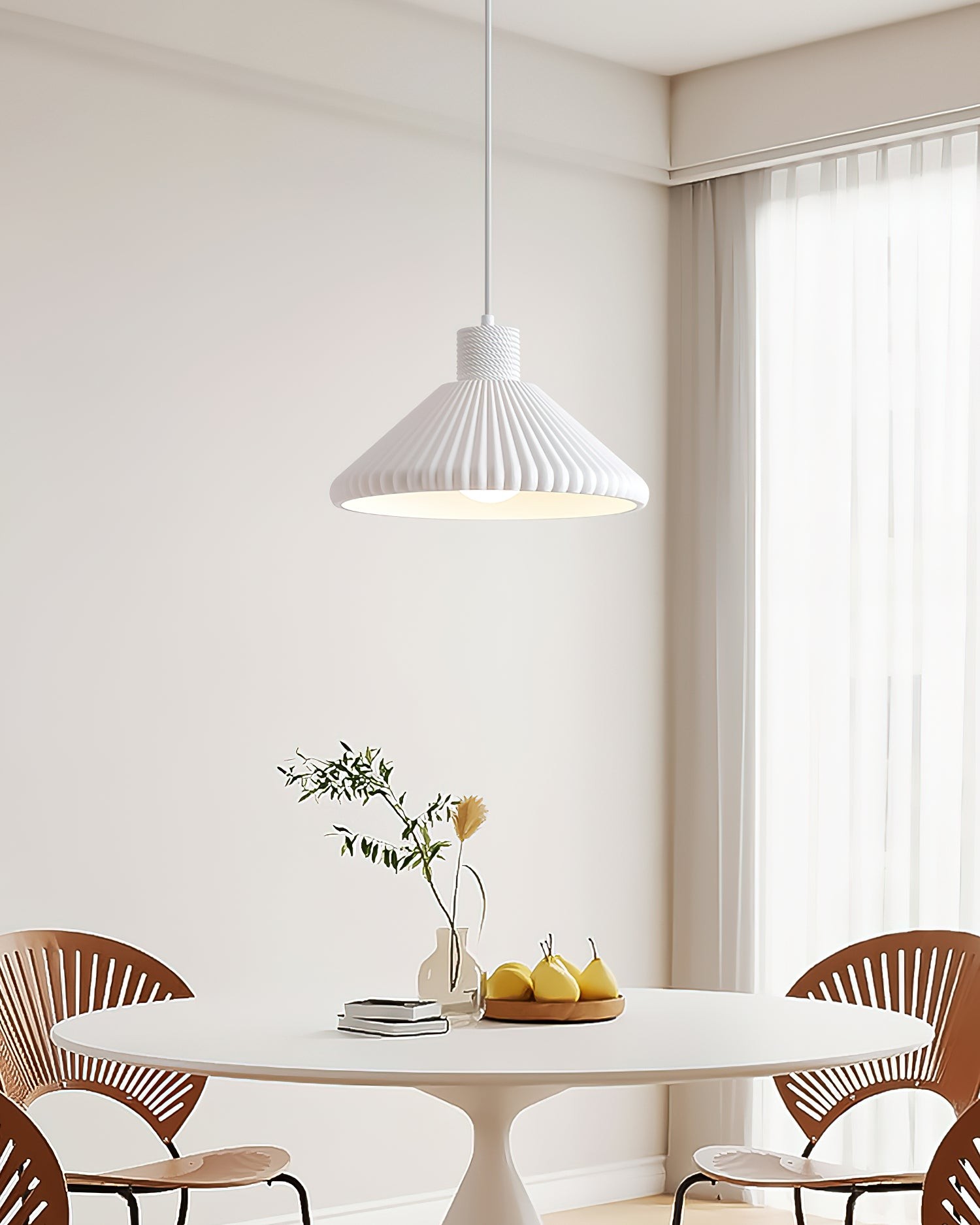 Crèmekleurige kegelvormige gestreepte hanglamp HL723